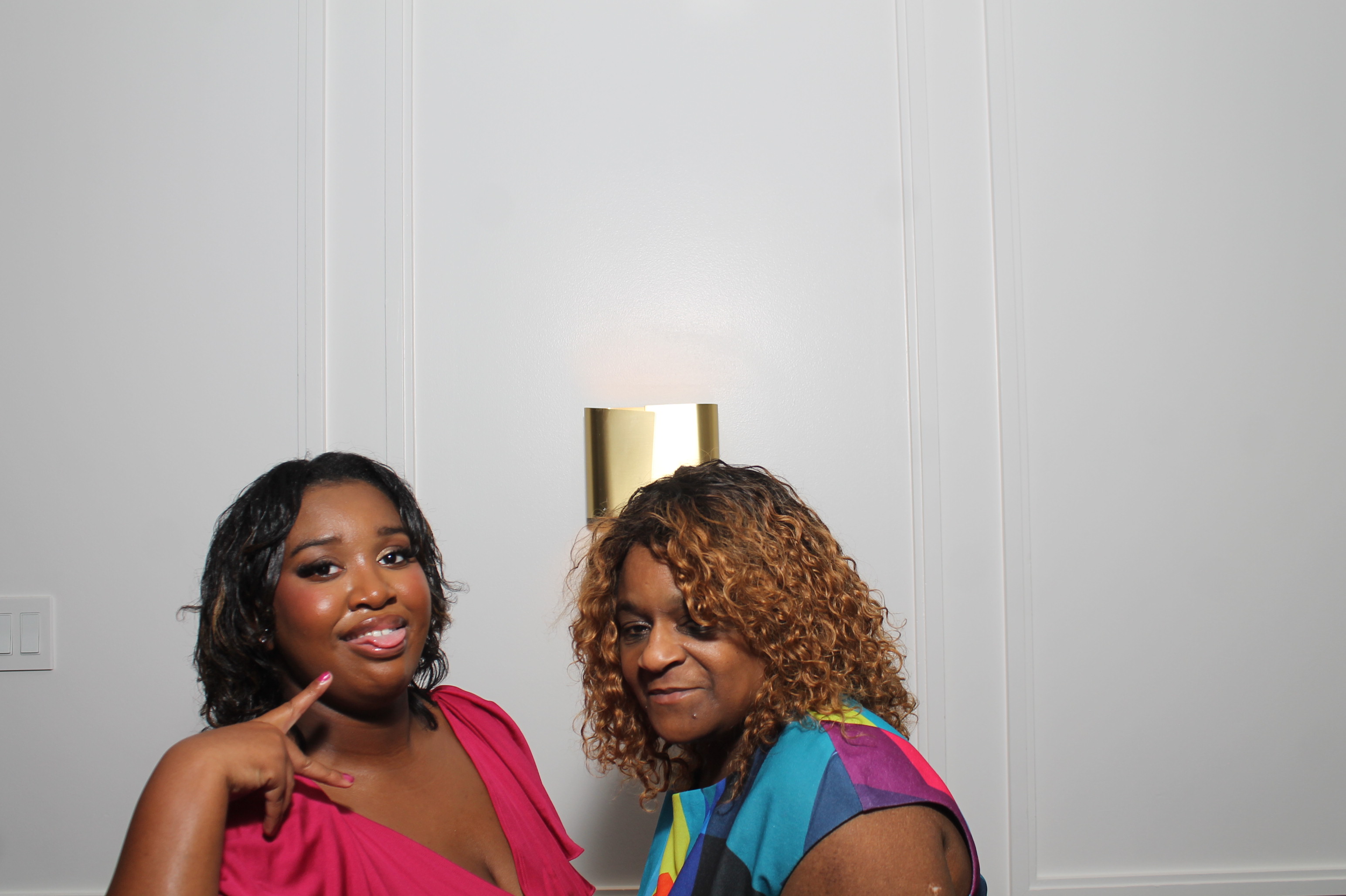Ashton Spann Reception | View more photos from the event at gallery.photoboothcincy.com/u/PhotoBoothCincy/Ashton-Spann-Reception