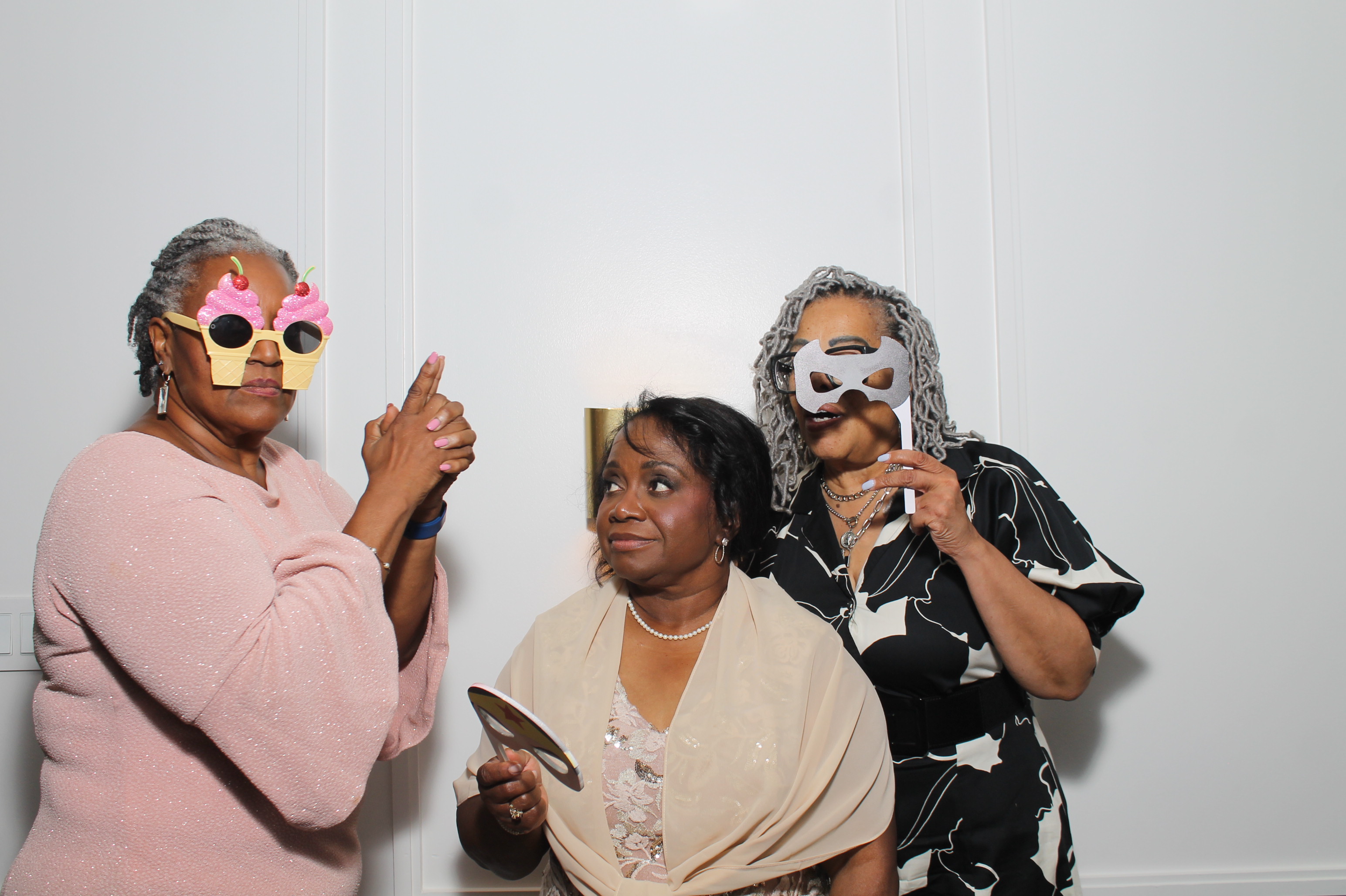 Ashton Spann Reception | View more photos from the event at gallery.photoboothcincy.com/u/PhotoBoothCincy/Ashton-Spann-Reception