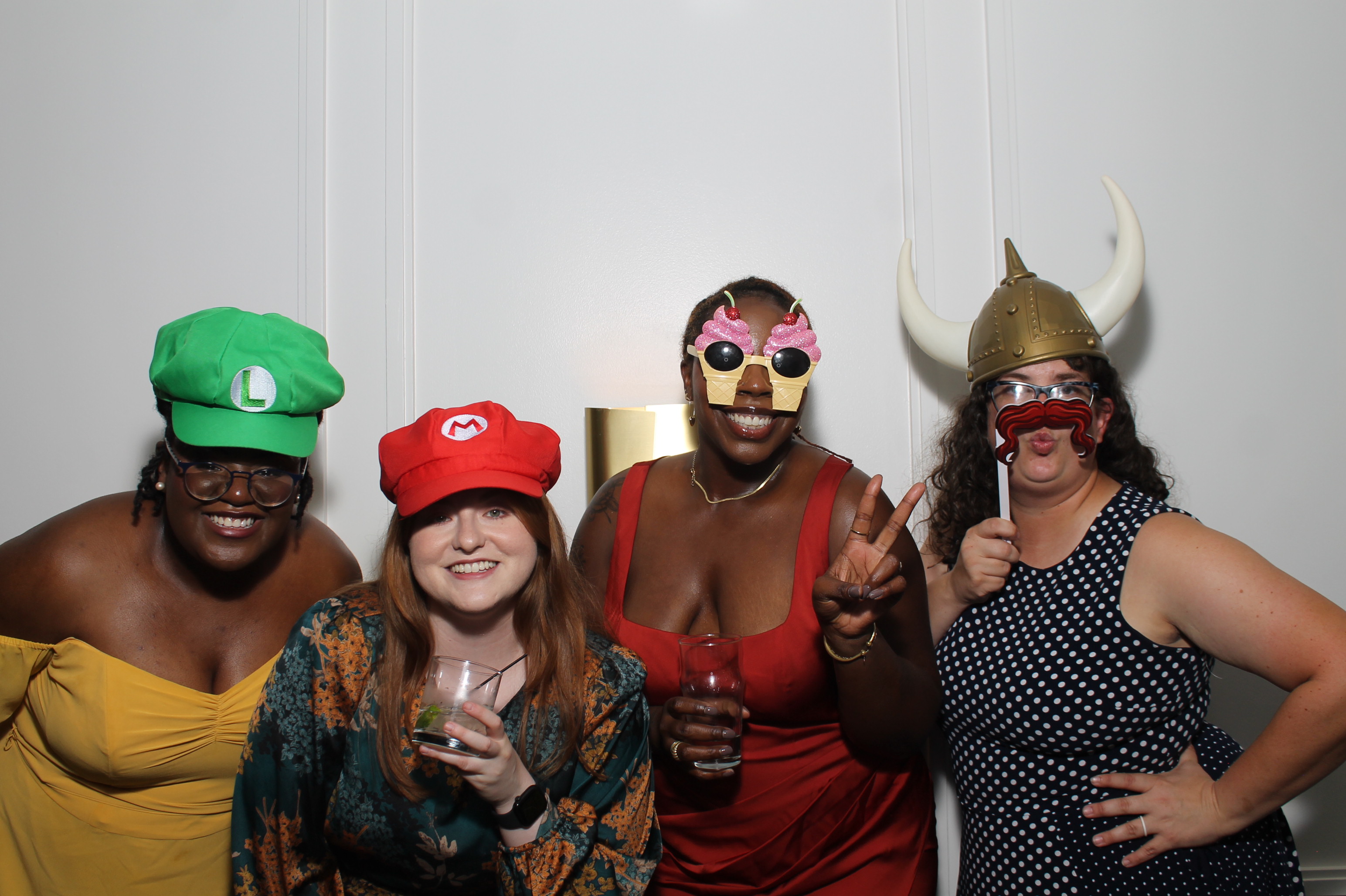Ashton Spann Reception | View more photos from the event at gallery.photoboothcincy.com/u/PhotoBoothCincy/Ashton-Spann-Reception