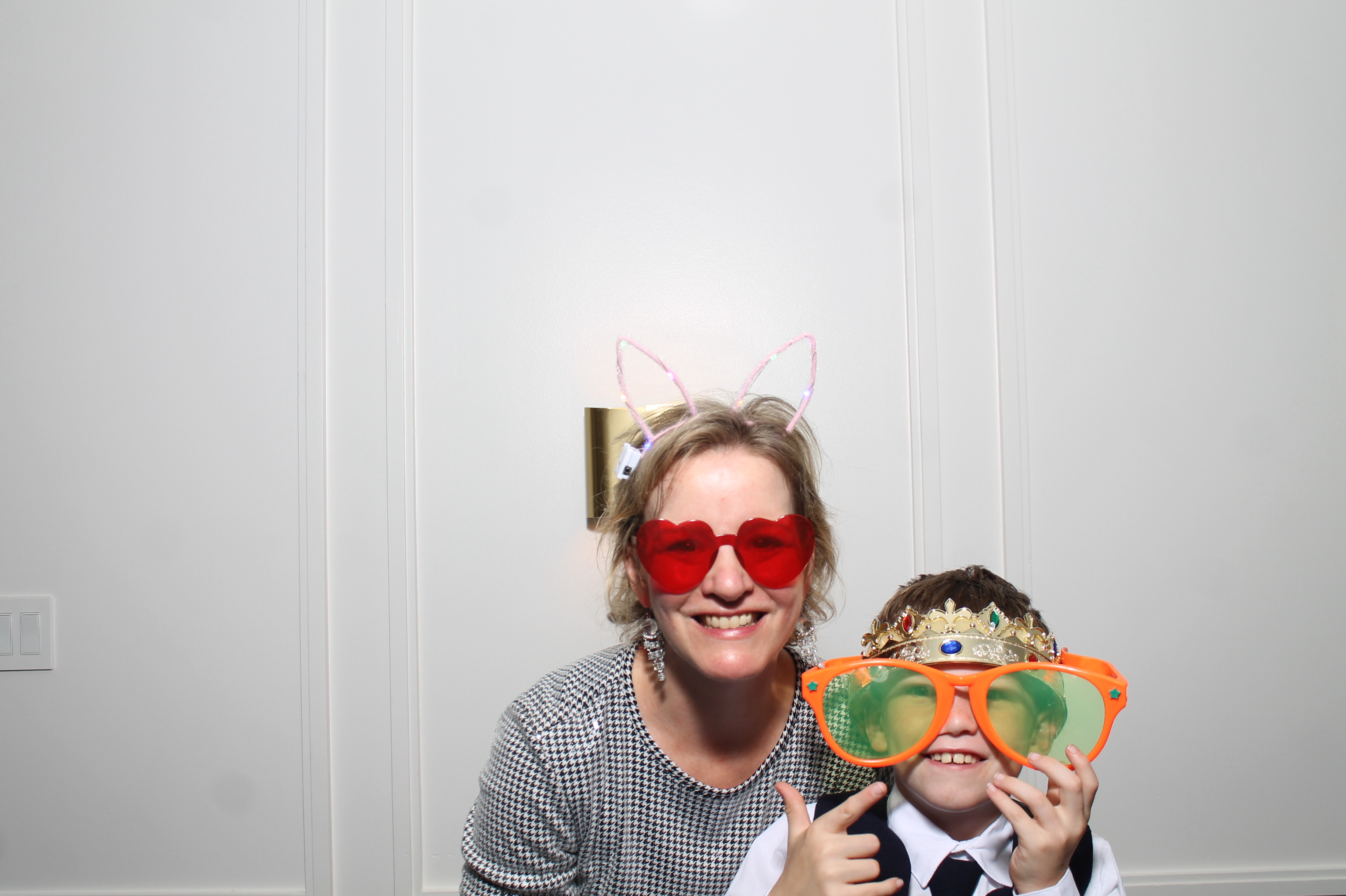 Ashton Spann Reception | View more photos from the event at gallery.photoboothcincy.com/u/PhotoBoothCincy/Ashton-Spann-Reception