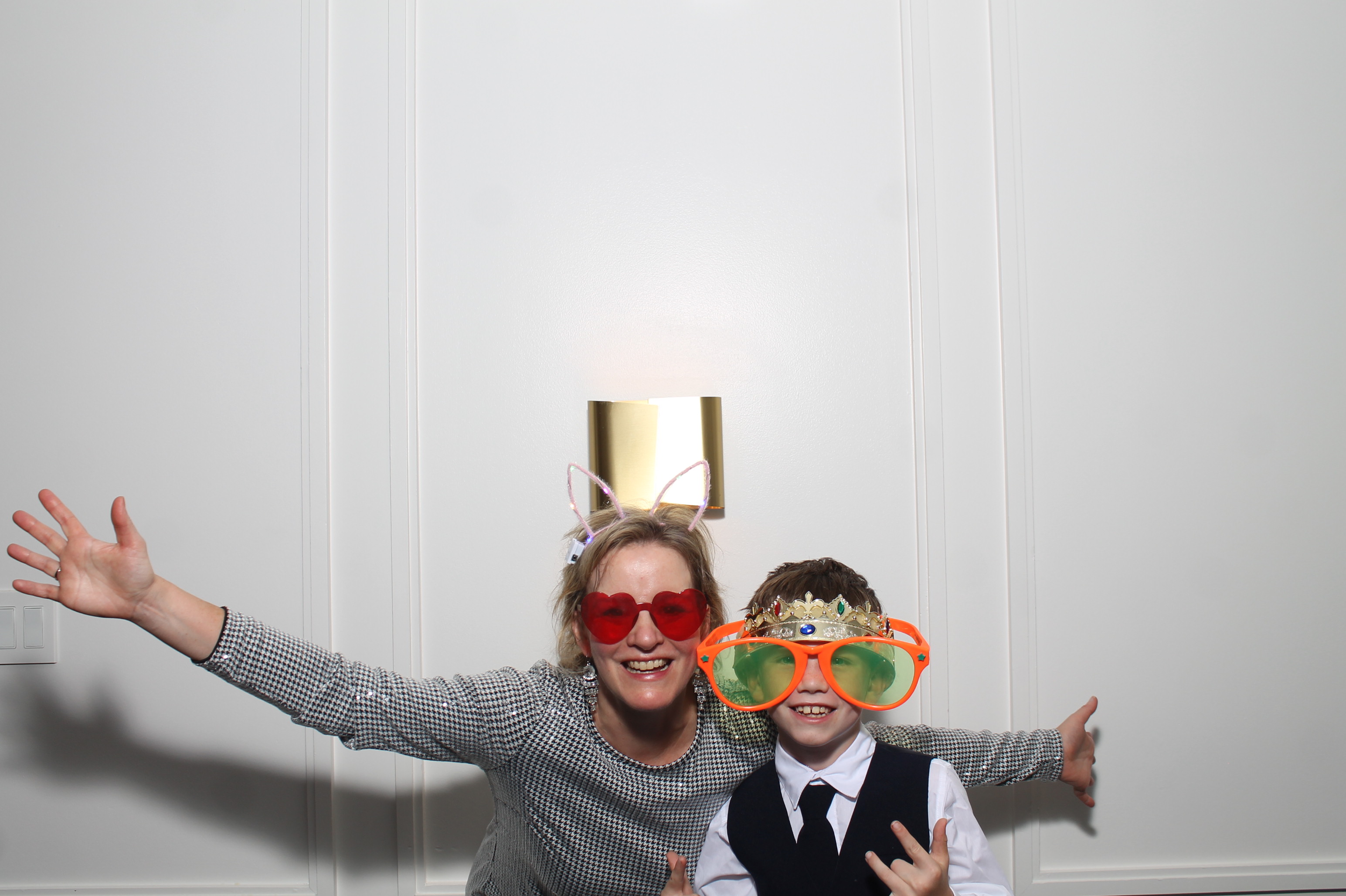 Ashton Spann Reception | View more photos from the event at gallery.photoboothcincy.com/u/PhotoBoothCincy/Ashton-Spann-Reception