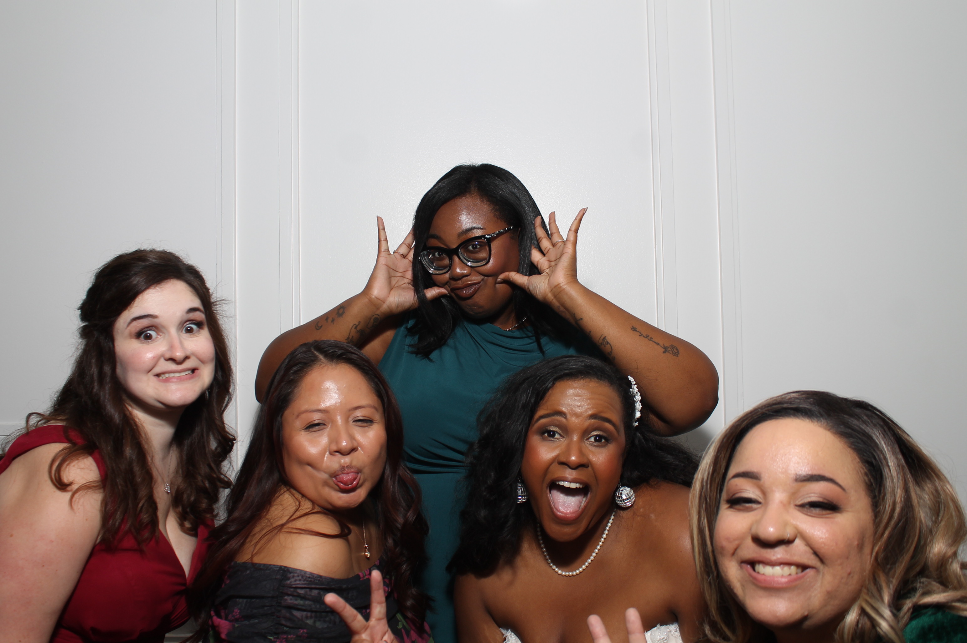 Ashton Spann Reception | View more photos from the event at gallery.photoboothcincy.com/u/PhotoBoothCincy/Ashton-Spann-Reception