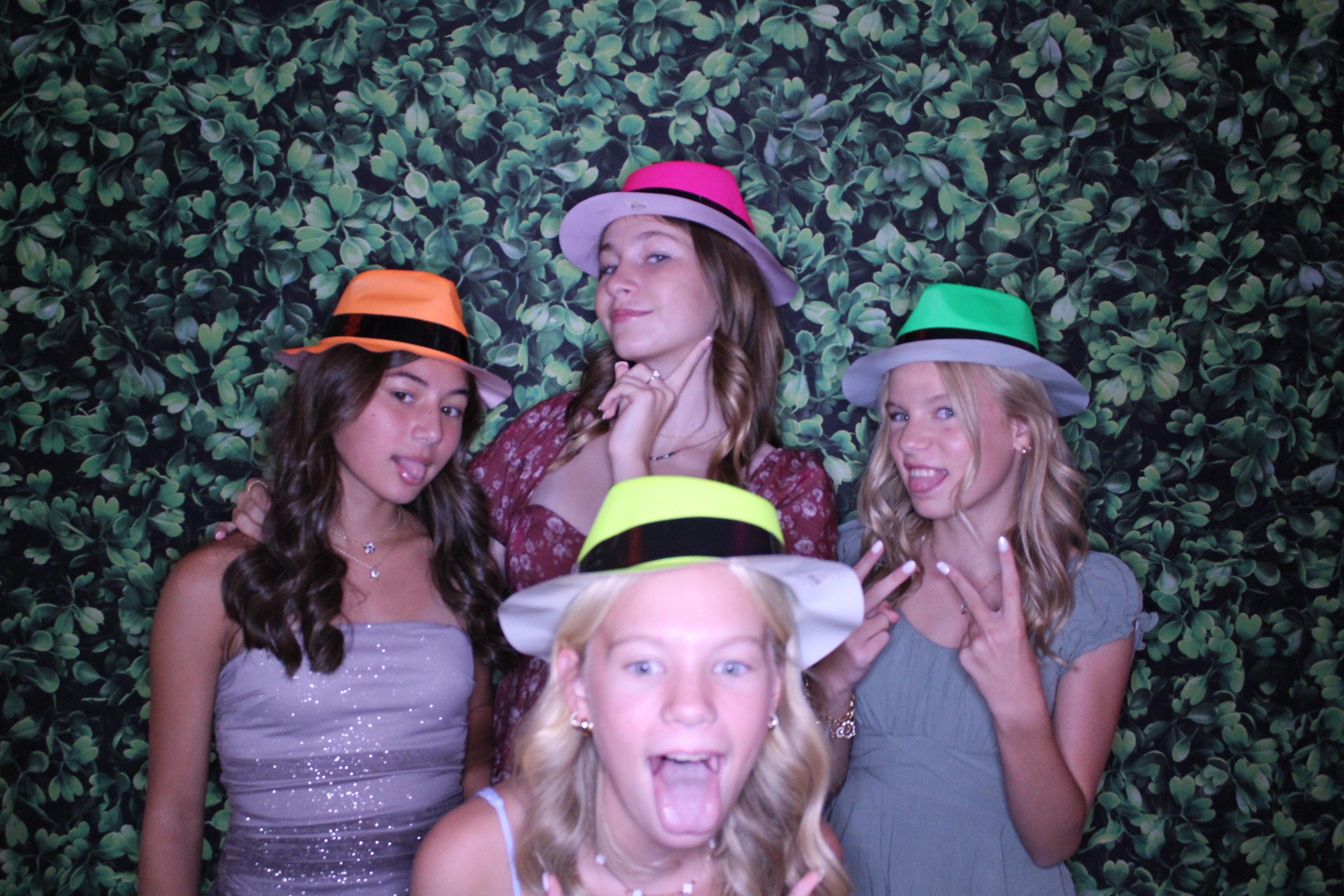 Avas's Bat Mitzvah | View more photos from the event at gallery.photoboothcincy.com/u/PhotoBoothCincy/Avass-Bat-Mitzvah