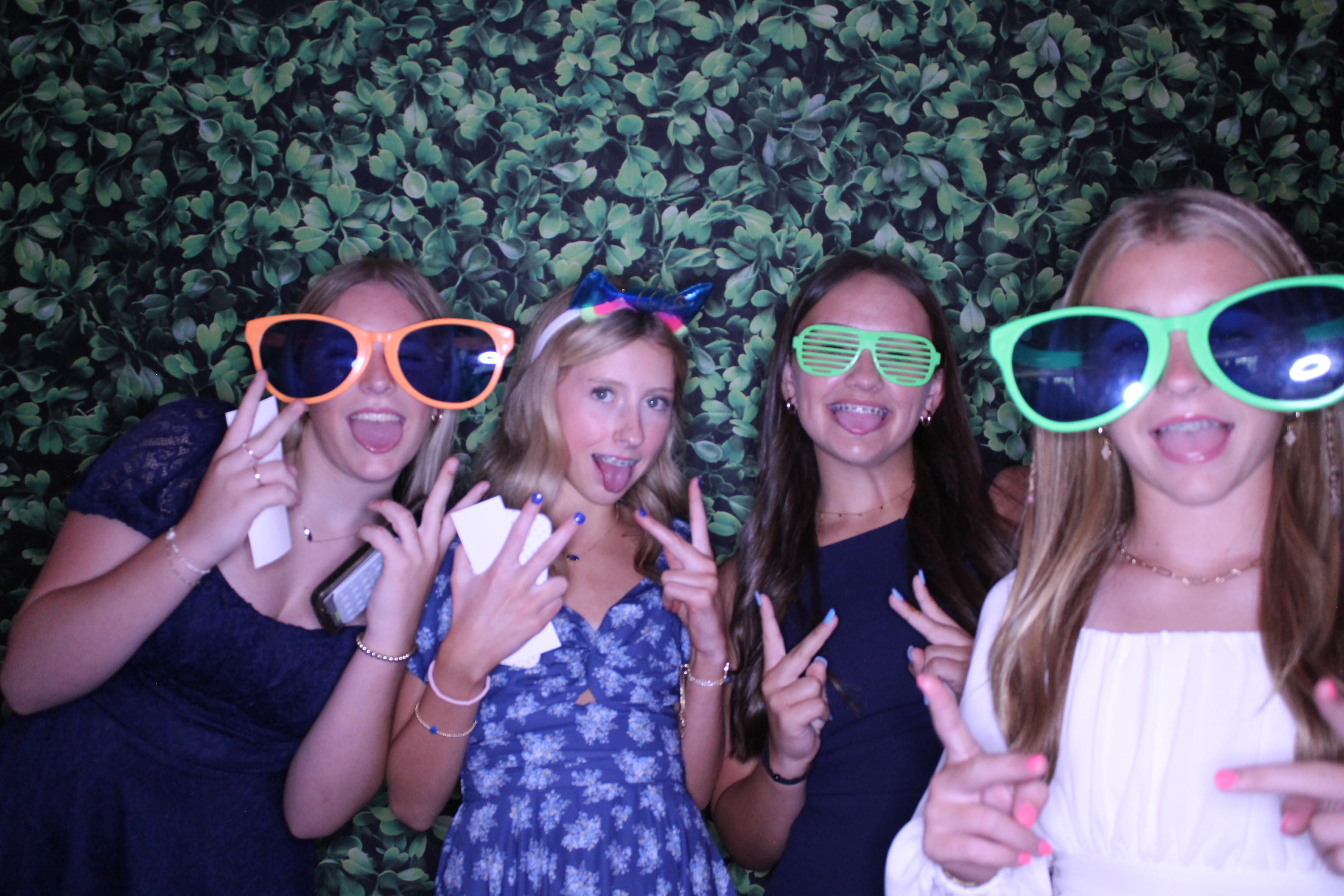 Avas's Bat Mitzvah | View more photos from the event at gallery.photoboothcincy.com/u/PhotoBoothCincy/Avass-Bat-Mitzvah