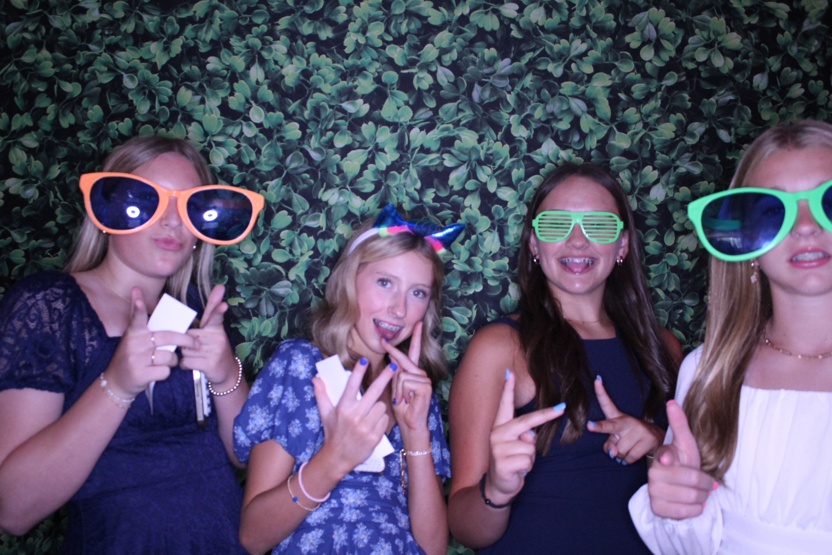 Avas's Bat Mitzvah | View more photos from the event at gallery.photoboothcincy.com/u/PhotoBoothCincy/Avass-Bat-Mitzvah
