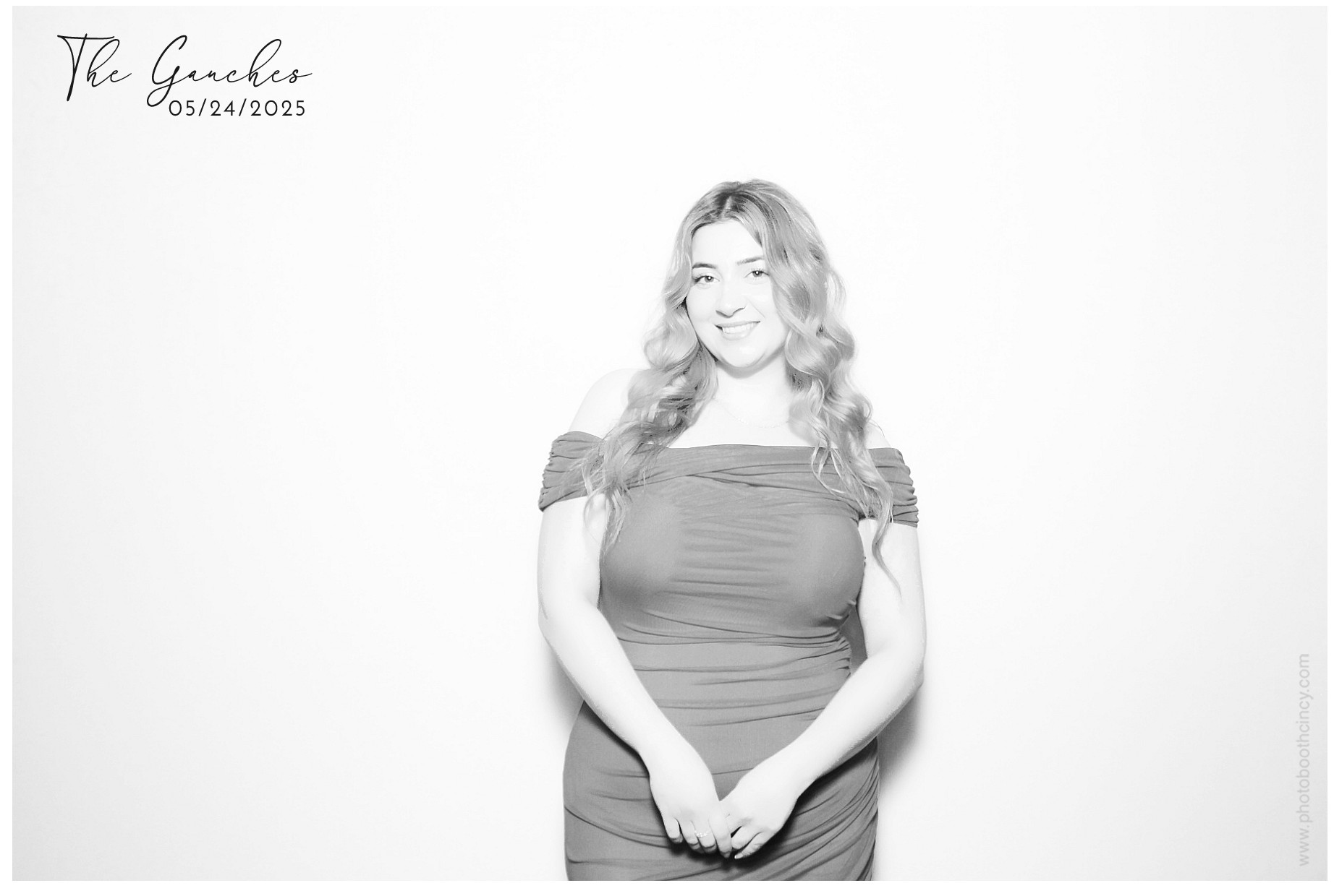 Aya & Brian's Wedding | View more photos from the event at gallery.photoboothcincy.com/u/PhotoBoothCincy/Aya-Brians-Wedding
