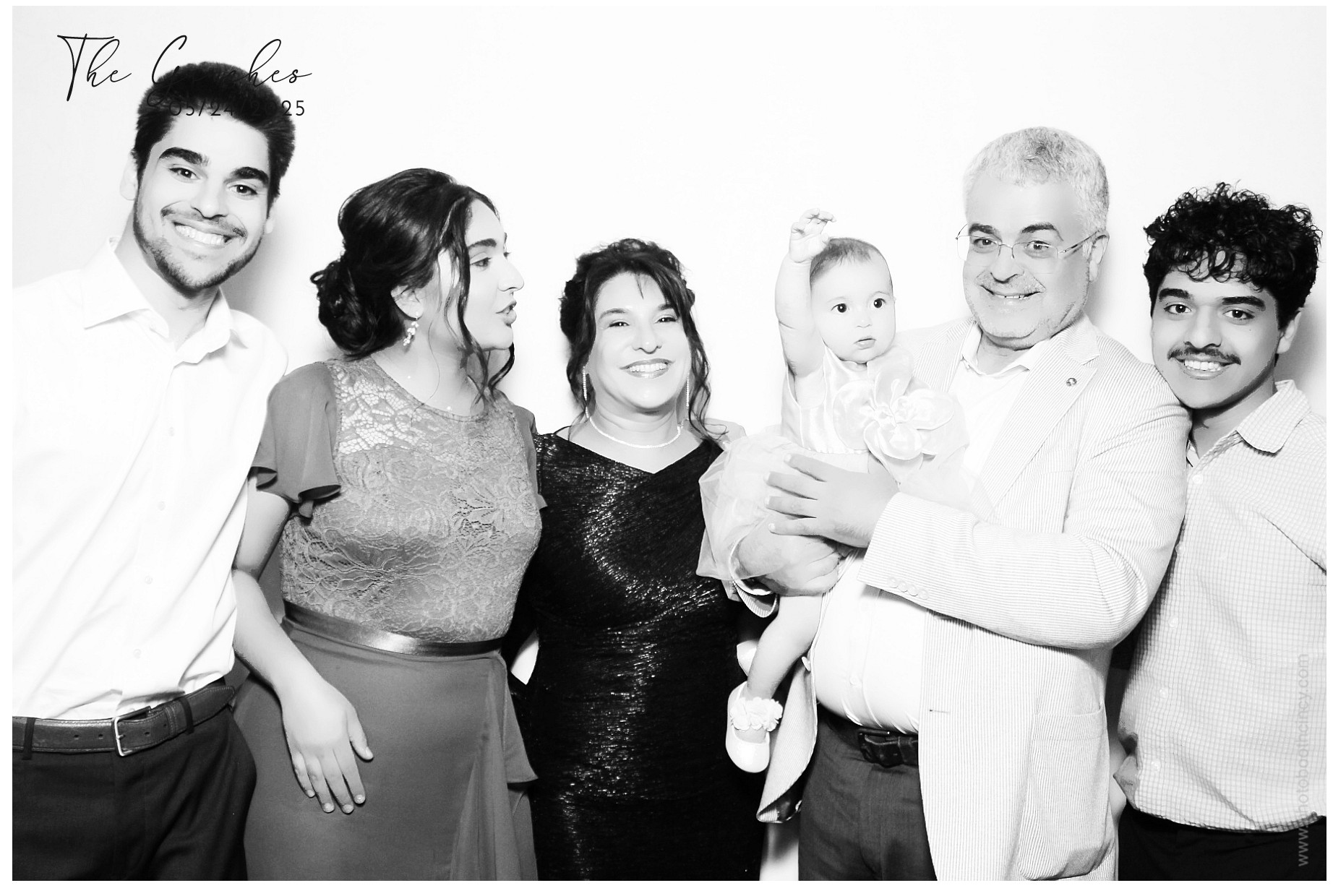 Aya & Brian's Wedding | View more photos from the event at gallery.photoboothcincy.com/u/PhotoBoothCincy/Aya-Brians-Wedding