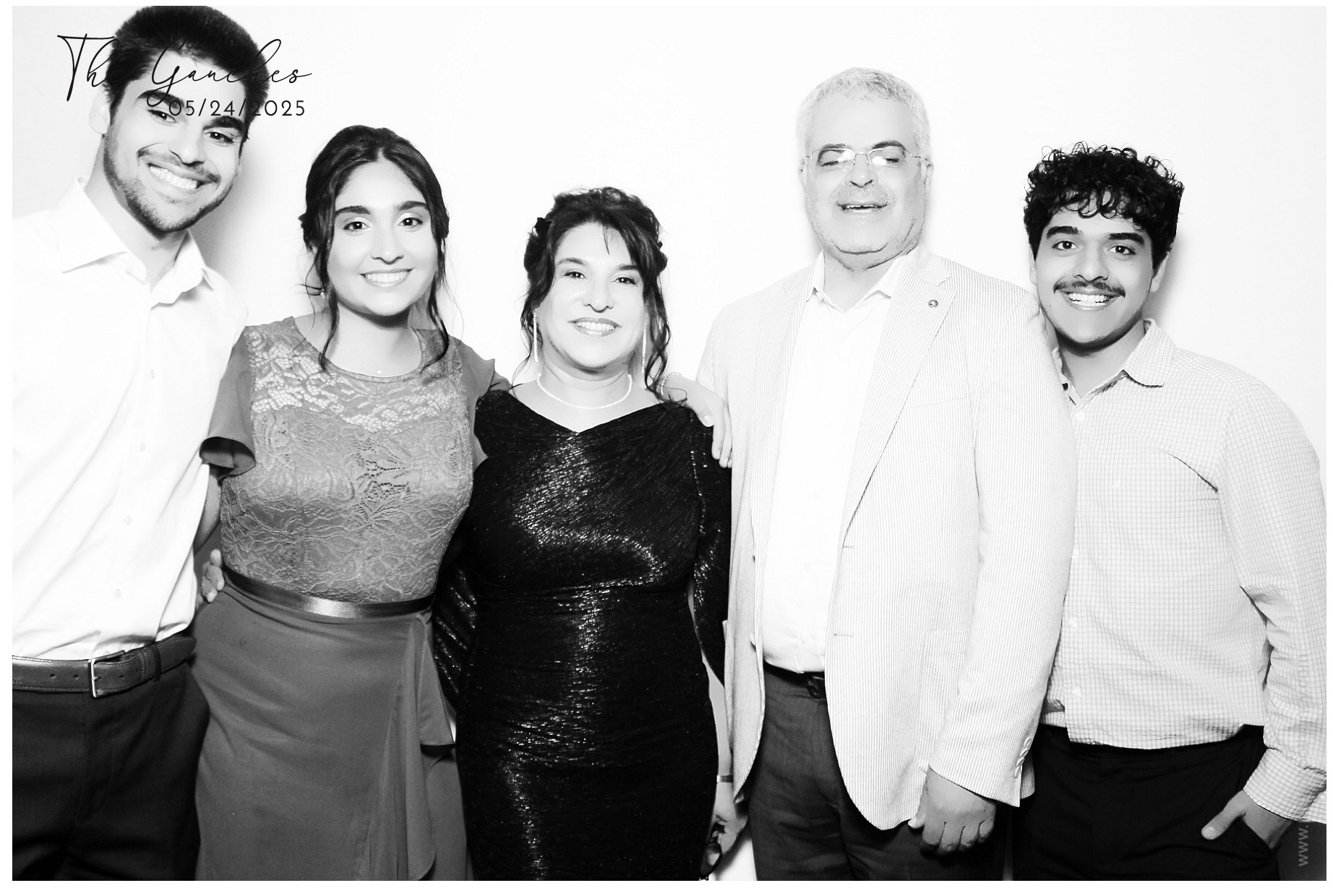 Aya & Brian's Wedding | View more photos from the event at gallery.photoboothcincy.com/u/PhotoBoothCincy/Aya-Brians-Wedding