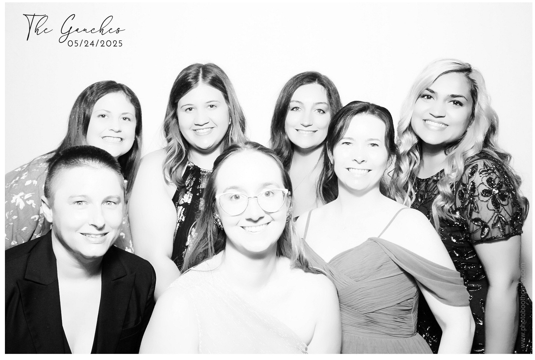 Aya & Brian's Wedding | View more photos from the event at gallery.photoboothcincy.com/u/PhotoBoothCincy/Aya-Brians-Wedding