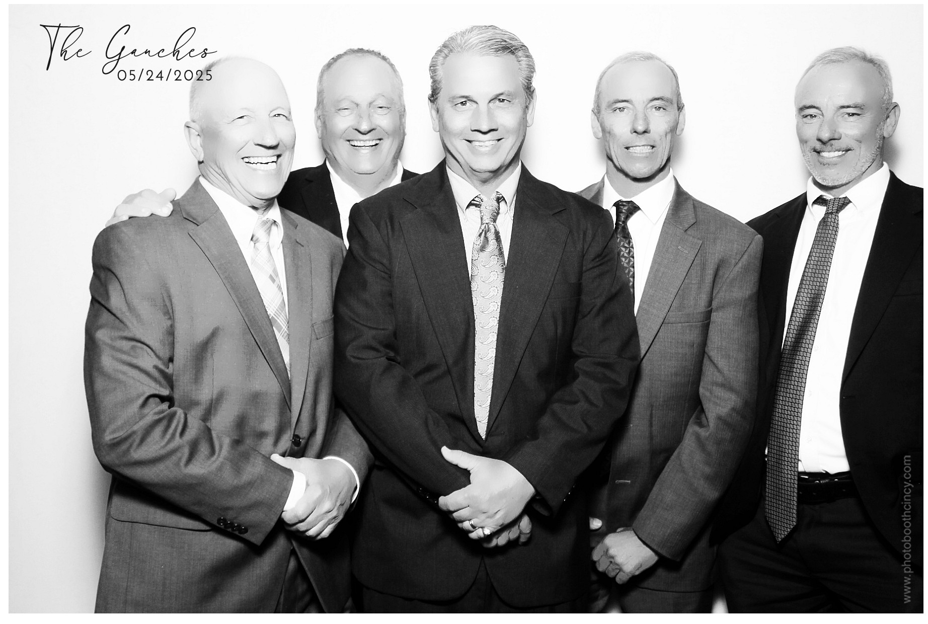 Aya & Brian's Wedding | View more photos from the event at gallery.photoboothcincy.com/u/PhotoBoothCincy/Aya-Brians-Wedding
