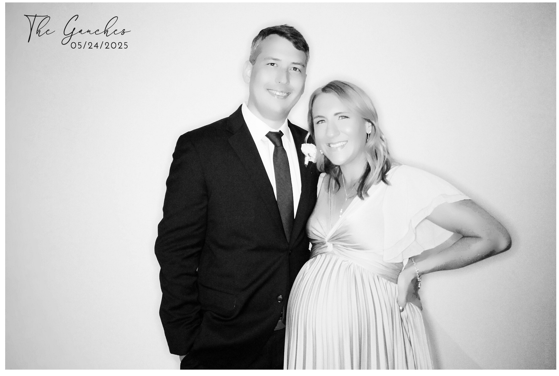 Aya & Brian's Wedding | View more photos from the event at gallery.photoboothcincy.com/u/PhotoBoothCincy/Aya-Brians-Wedding