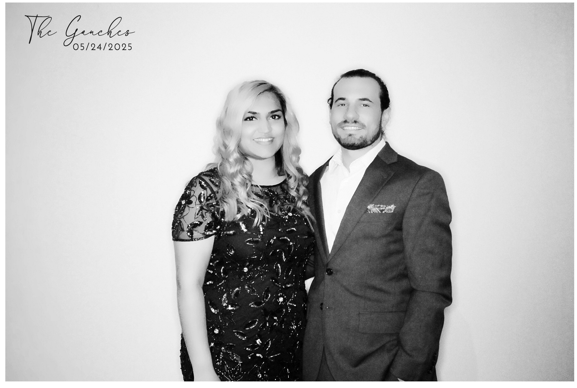 Aya & Brian's Wedding | View more photos from the event at gallery.photoboothcincy.com/u/PhotoBoothCincy/Aya-Brians-Wedding