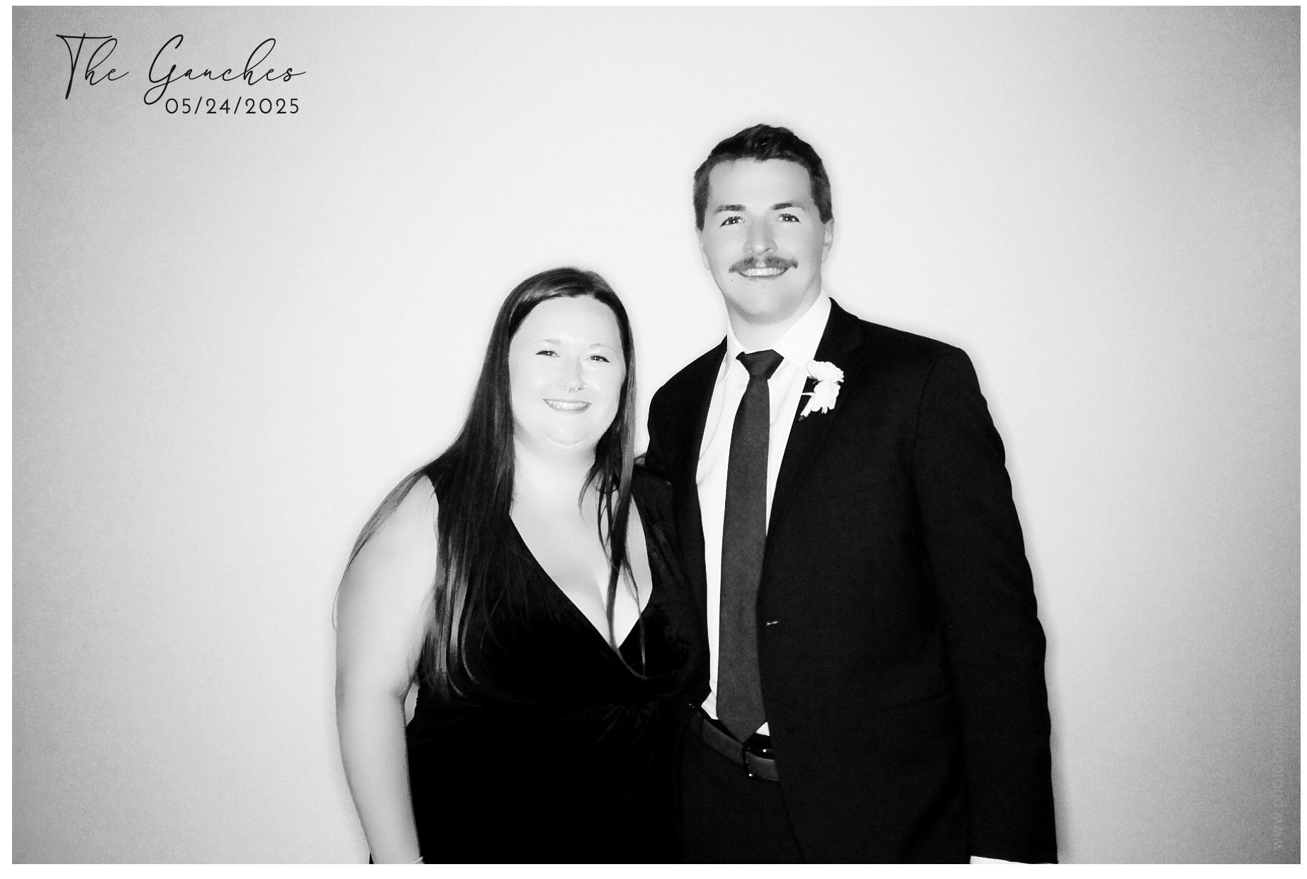 Aya & Brian's Wedding | View more photos from the event at gallery.photoboothcincy.com/u/PhotoBoothCincy/Aya-Brians-Wedding