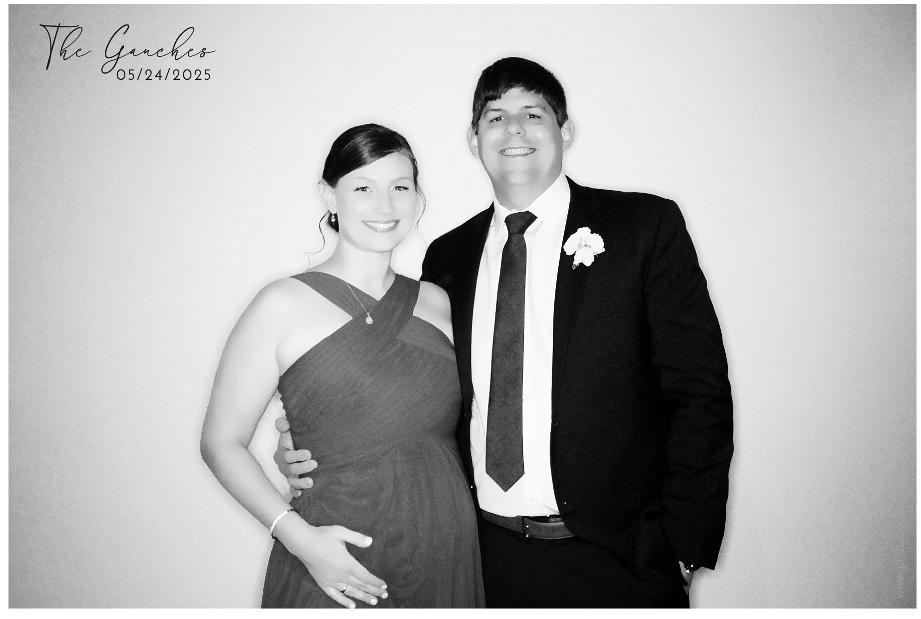 Aya & Brian's Wedding | View more photos from the event at gallery.photoboothcincy.com/u/PhotoBoothCincy/Aya-Brians-Wedding