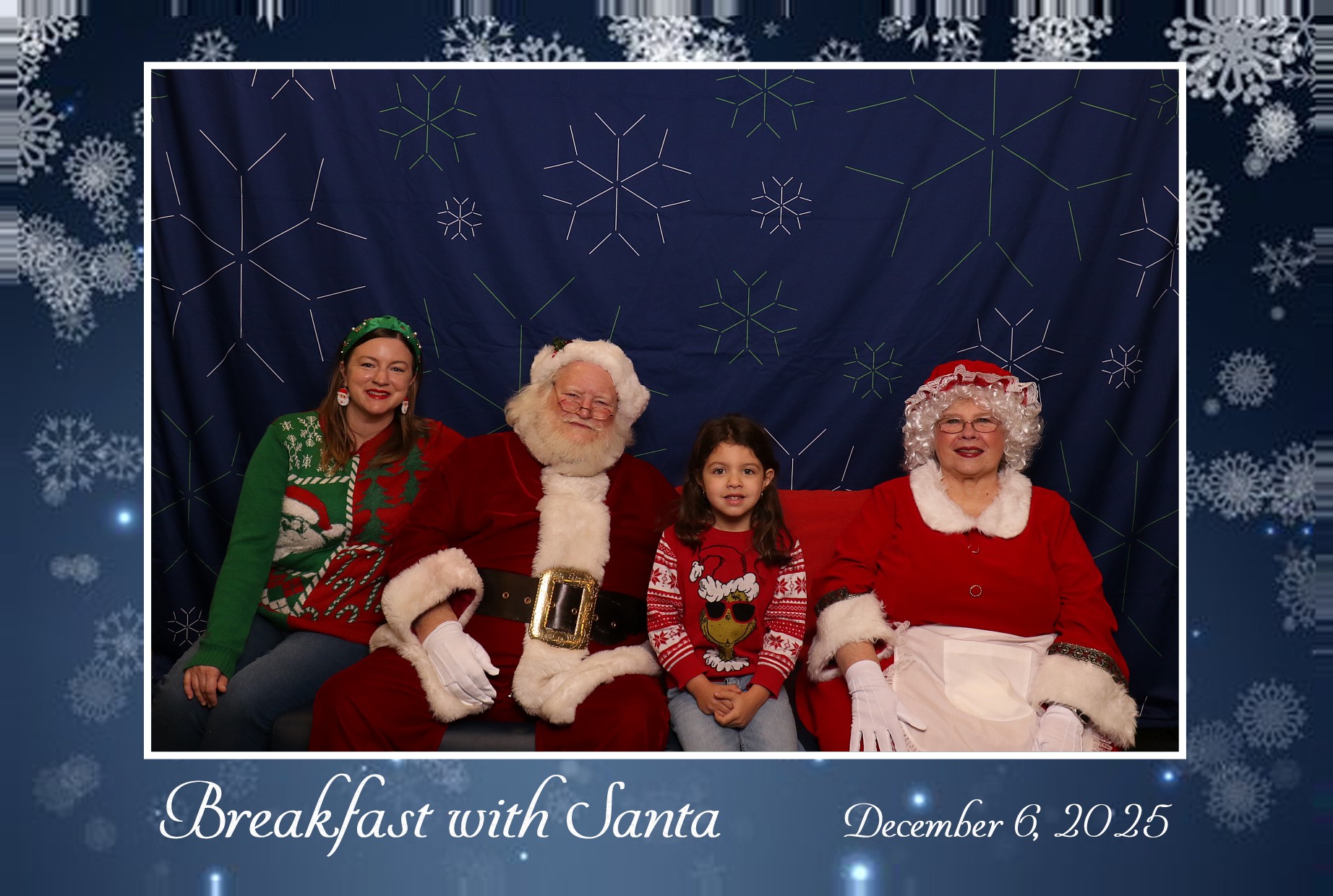BREAKFAST WITH SANTA | View more photos from the event at gallery.photoboothcincy.com/u/PhotoBoothCincy/BREAKFAST-WITH-SANTA