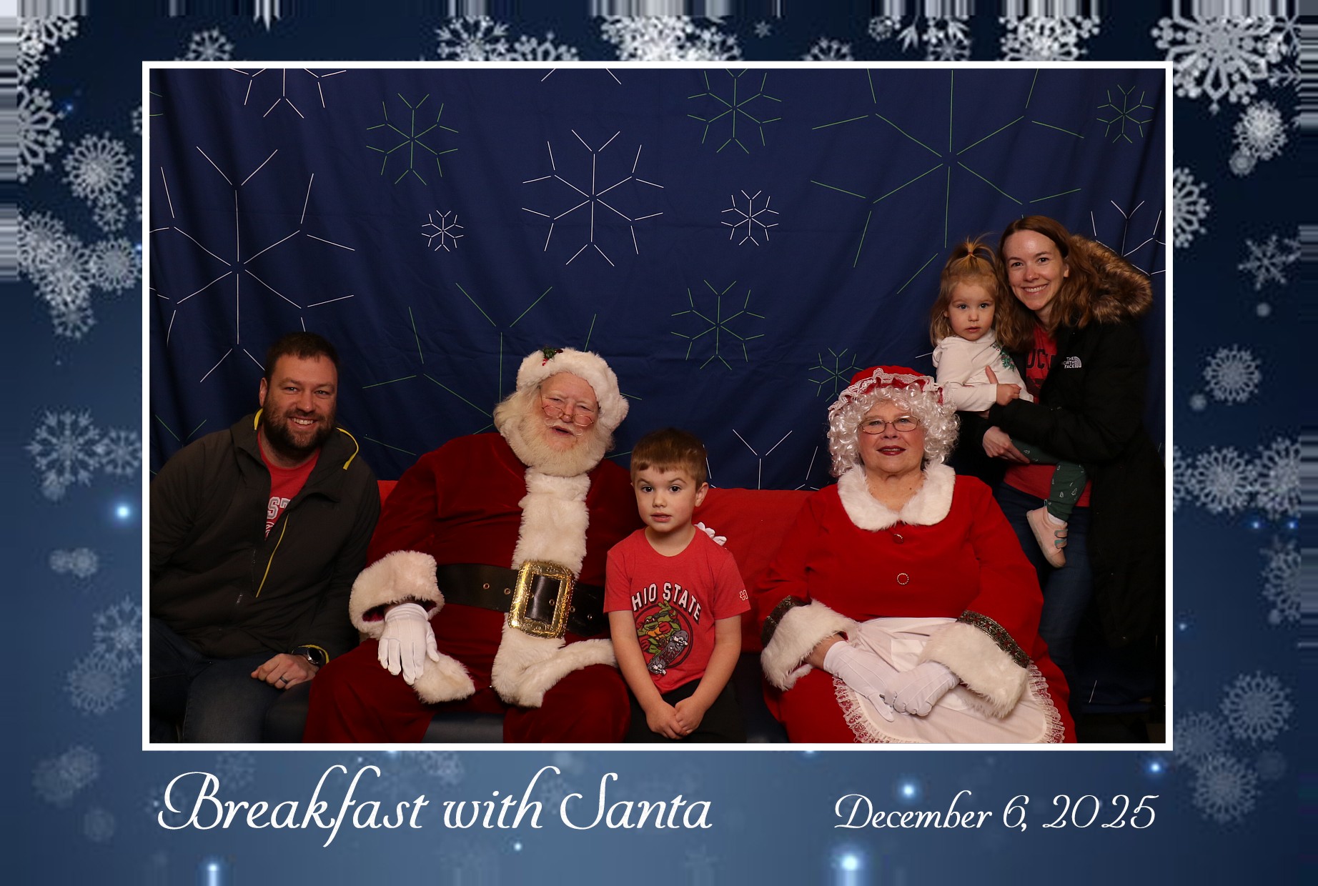BREAKFAST WITH SANTA | View more photos from the event at gallery.photoboothcincy.com/u/PhotoBoothCincy/BREAKFAST-WITH-SANTA