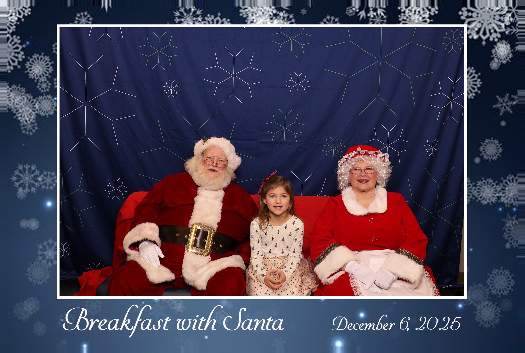 BREAKFAST WITH SANTA | View more photos from the event at gallery.photoboothcincy.com/u/PhotoBoothCincy/BREAKFAST-WITH-SANTA
