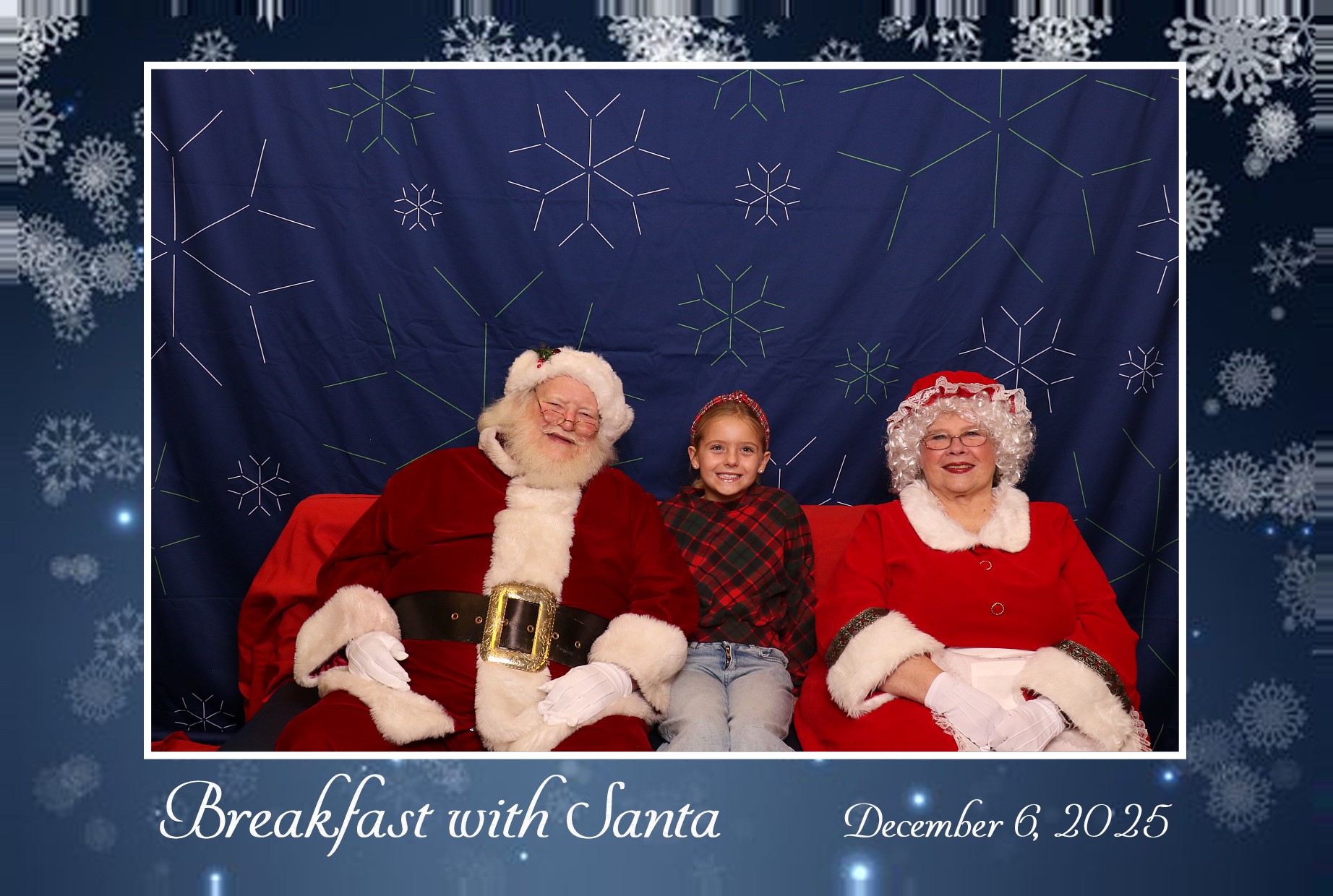 BREAKFAST WITH SANTA | View more photos from the event at gallery.photoboothcincy.com/u/PhotoBoothCincy/BREAKFAST-WITH-SANTA
