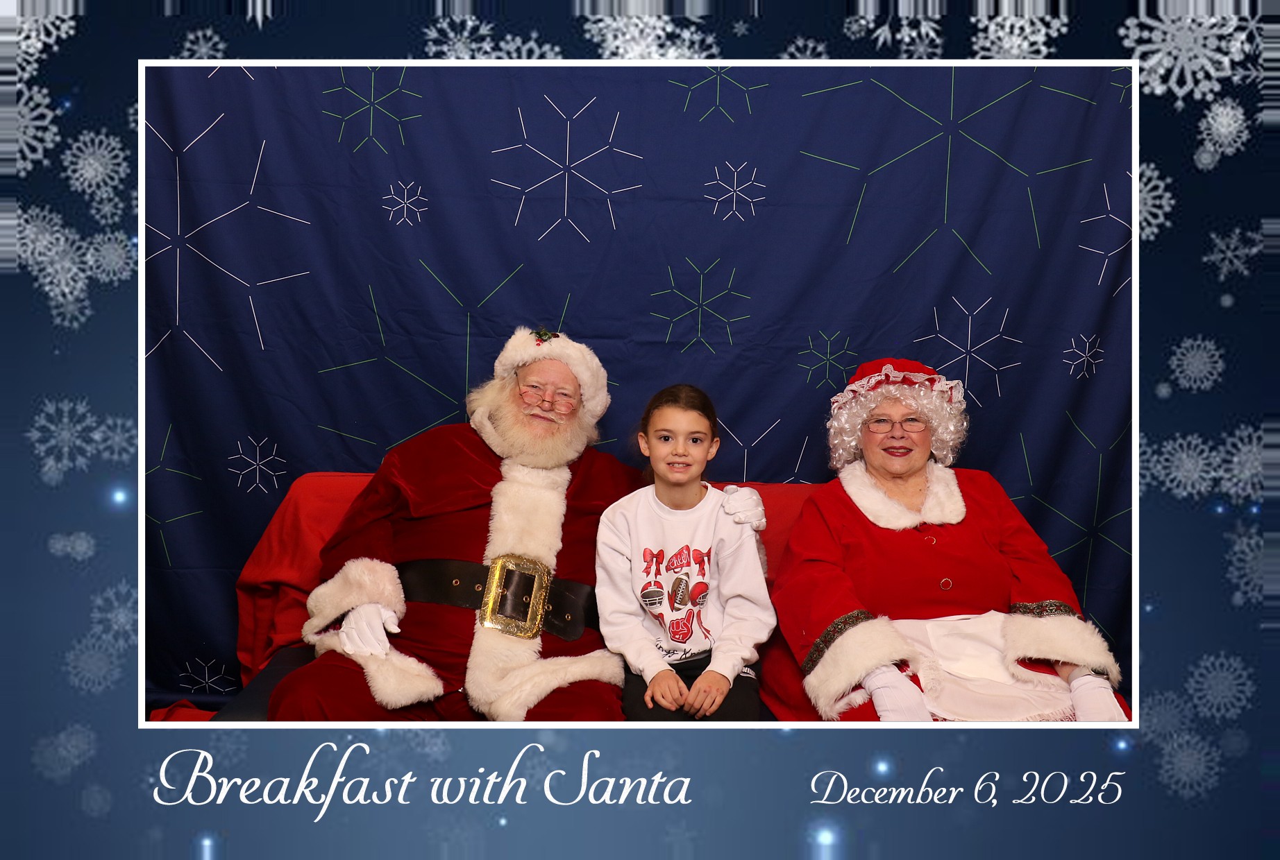 BREAKFAST WITH SANTA | View more photos from the event at gallery.photoboothcincy.com/u/PhotoBoothCincy/BREAKFAST-WITH-SANTA