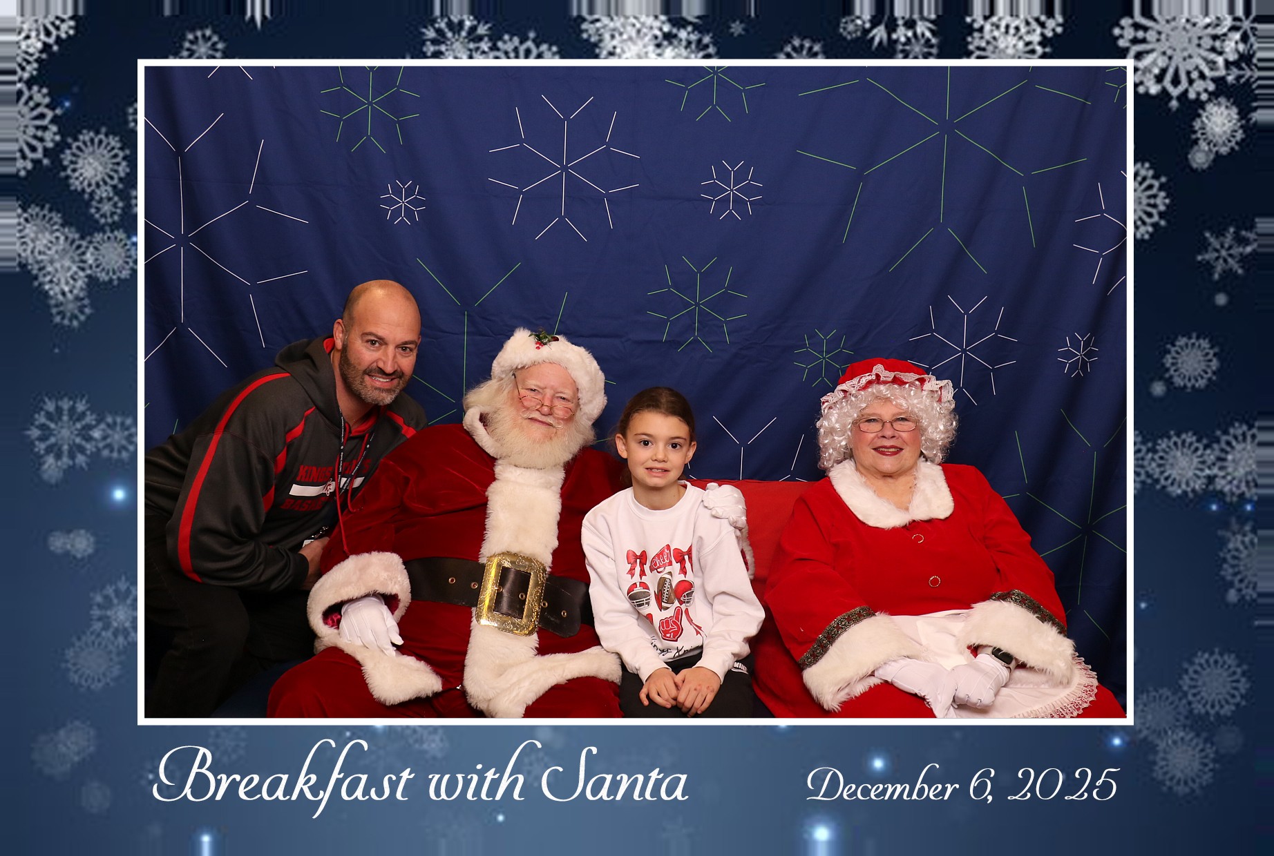 BREAKFAST WITH SANTA | View more photos from the event at gallery.photoboothcincy.com/u/PhotoBoothCincy/BREAKFAST-WITH-SANTA