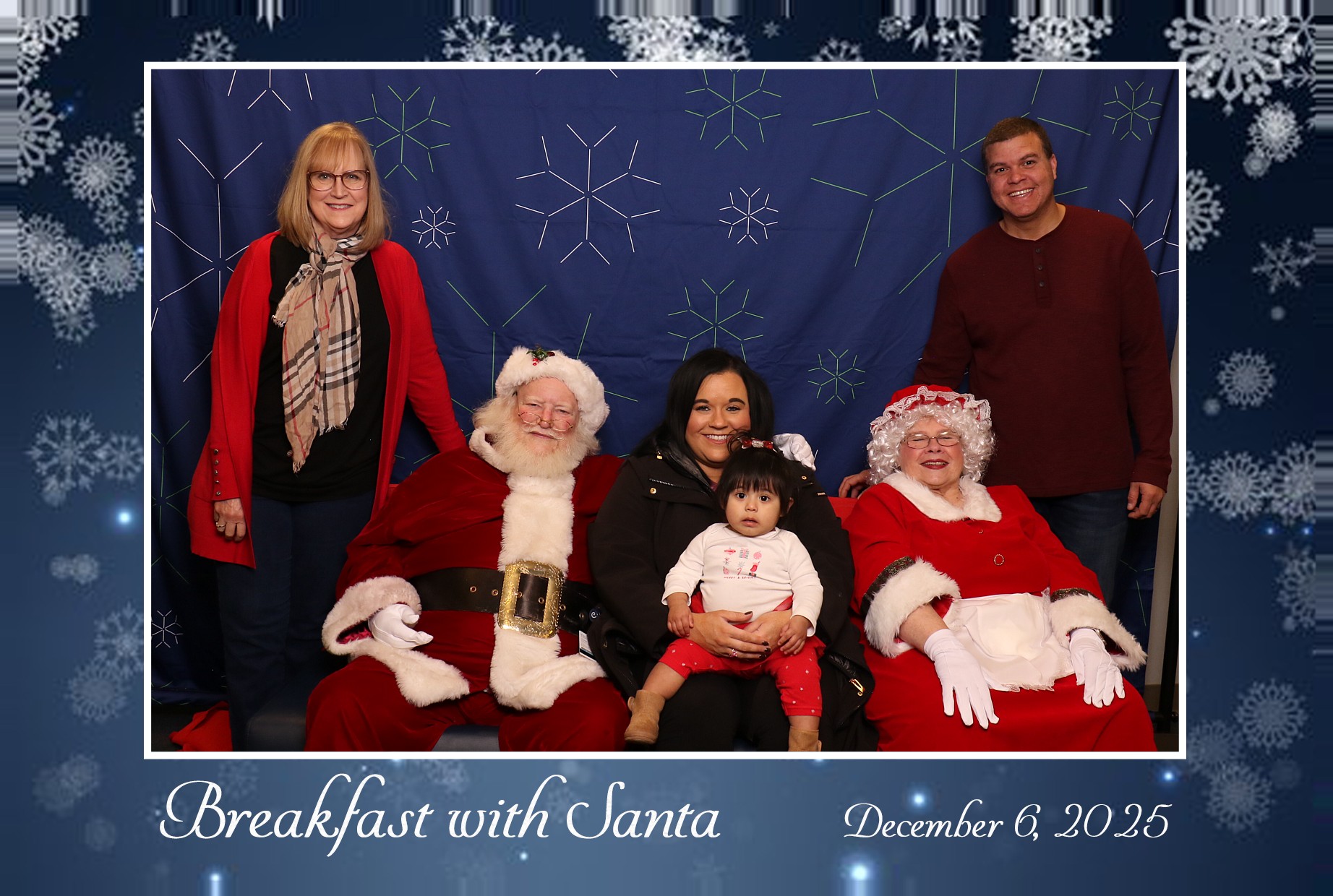 BREAKFAST WITH SANTA | View more photos from the event at gallery.photoboothcincy.com/u/PhotoBoothCincy/BREAKFAST-WITH-SANTA