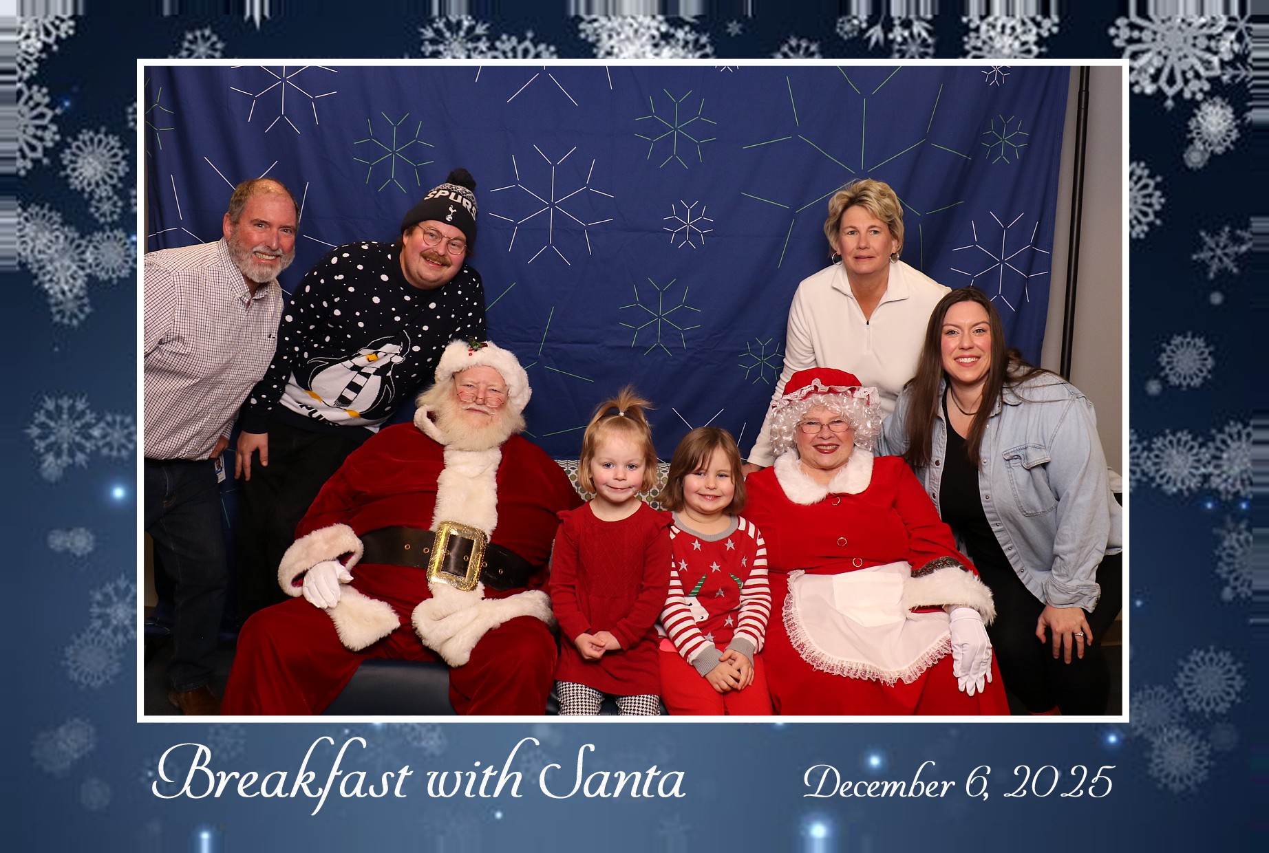 BREAKFAST WITH SANTA | View more photos from the event at gallery.photoboothcincy.com/u/PhotoBoothCincy/BREAKFAST-WITH-SANTA