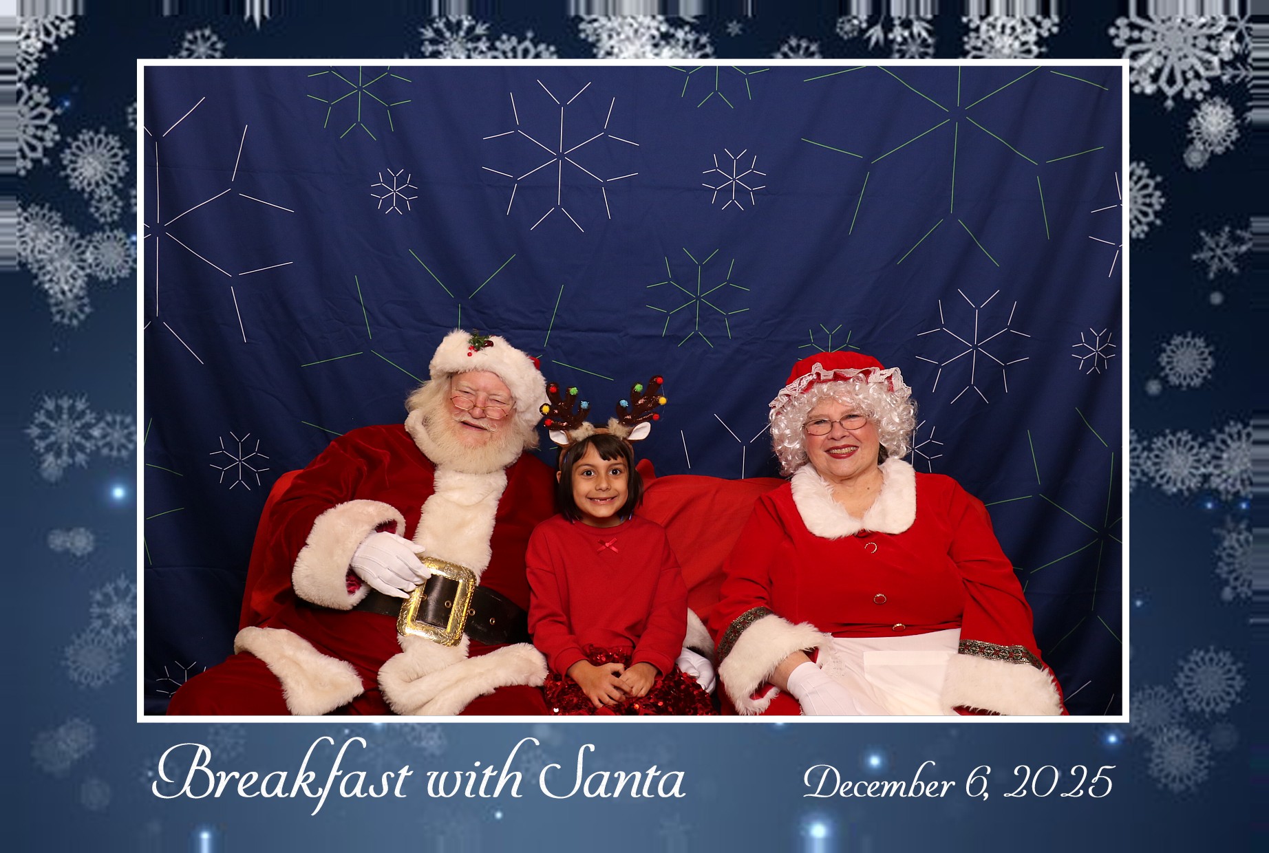 BREAKFAST WITH SANTA | View more photos from the event at gallery.photoboothcincy.com/u/PhotoBoothCincy/BREAKFAST-WITH-SANTA