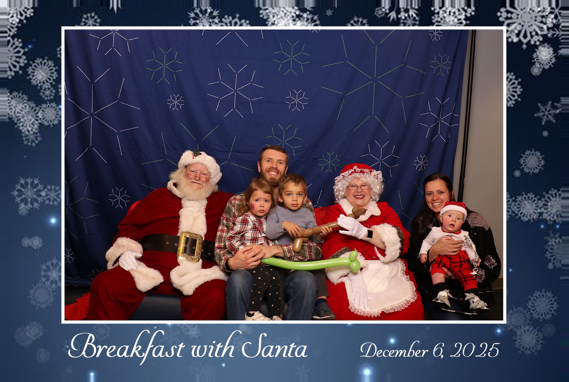 BREAKFAST WITH SANTA | View more photos from the event at gallery.photoboothcincy.com/u/PhotoBoothCincy/BREAKFAST-WITH-SANTA