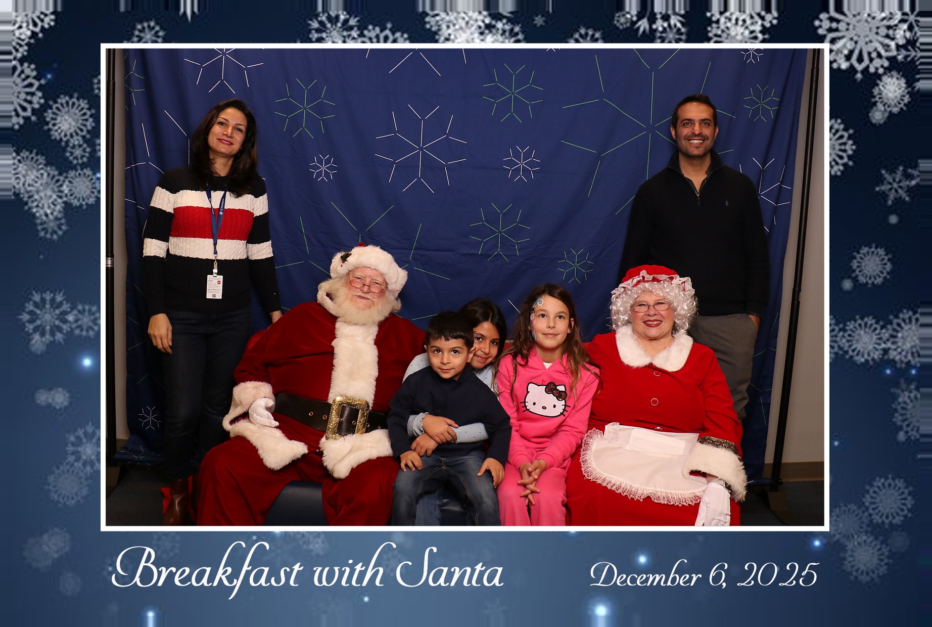 BREAKFAST WITH SANTA | View more photos from the event at gallery.photoboothcincy.com/u/PhotoBoothCincy/BREAKFAST-WITH-SANTA