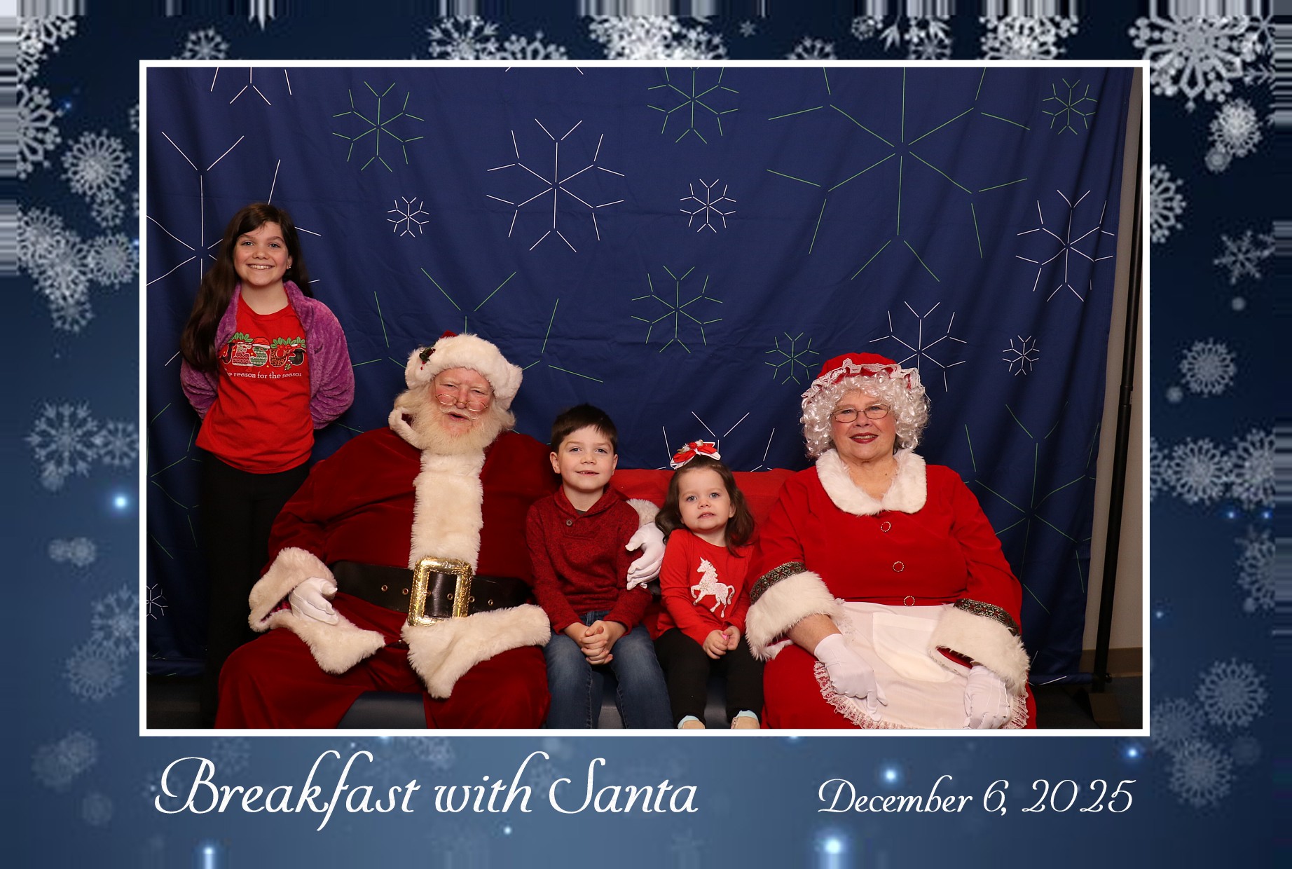 BREAKFAST WITH SANTA | View more photos from the event at gallery.photoboothcincy.com/u/PhotoBoothCincy/BREAKFAST-WITH-SANTA