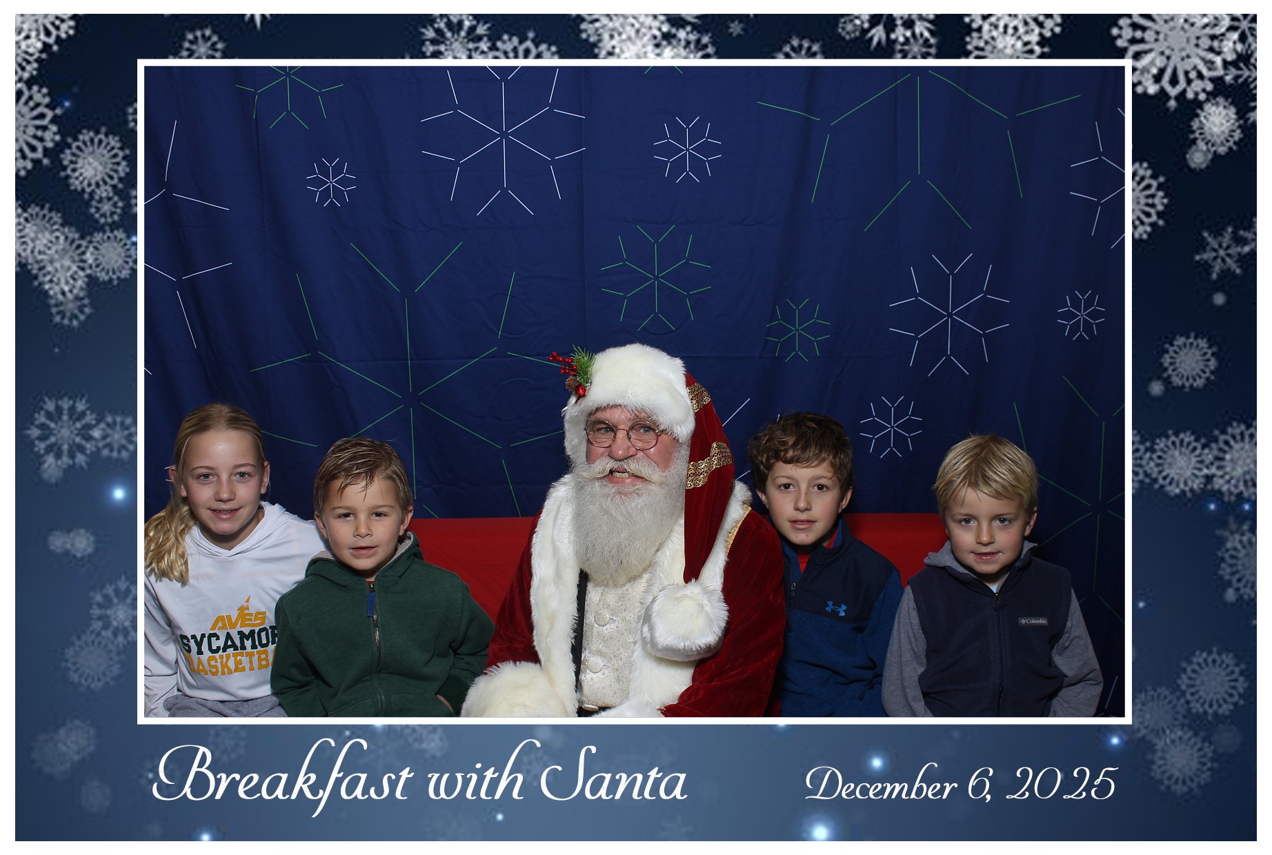 BREAKFAST WITH SANTA | View more photos from the event at gallery.photoboothcincy.com/u/PhotoBoothCincy/BREAKFAST-WITH-SANTA
