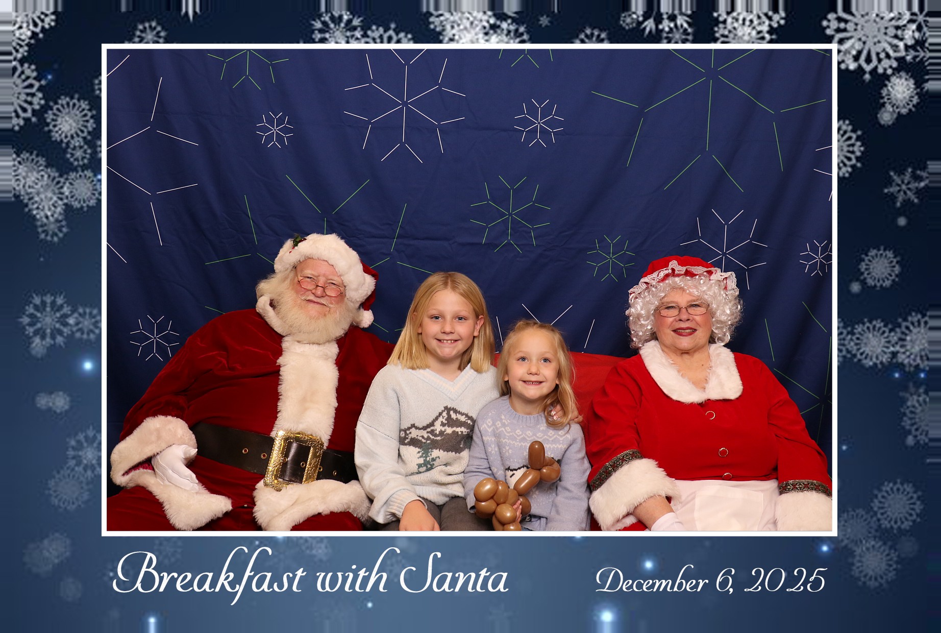 BREAKFAST WITH SANTA | View more photos from the event at gallery.photoboothcincy.com/u/PhotoBoothCincy/BREAKFAST-WITH-SANTA