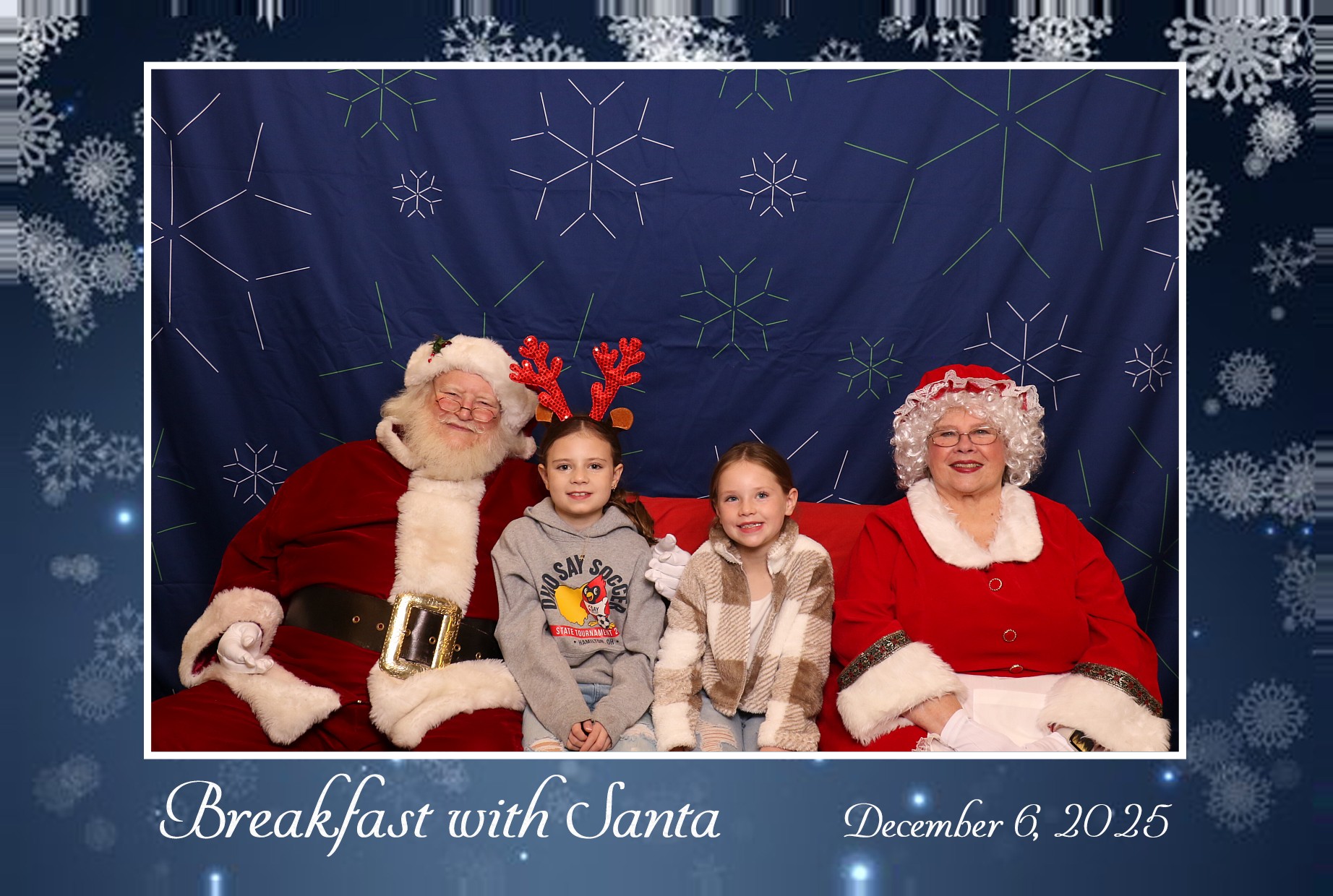BREAKFAST WITH SANTA | View more photos from the event at gallery.photoboothcincy.com/u/PhotoBoothCincy/BREAKFAST-WITH-SANTA