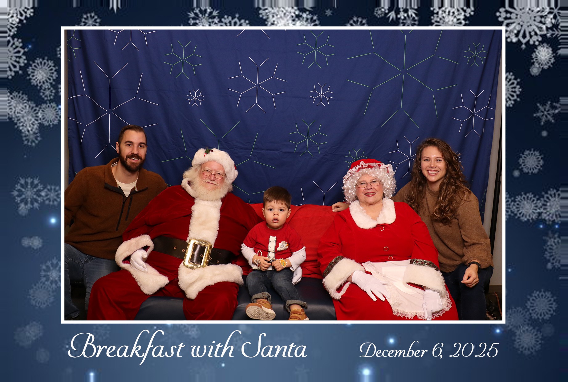 BREAKFAST WITH SANTA | View more photos from the event at gallery.photoboothcincy.com/u/PhotoBoothCincy/BREAKFAST-WITH-SANTA