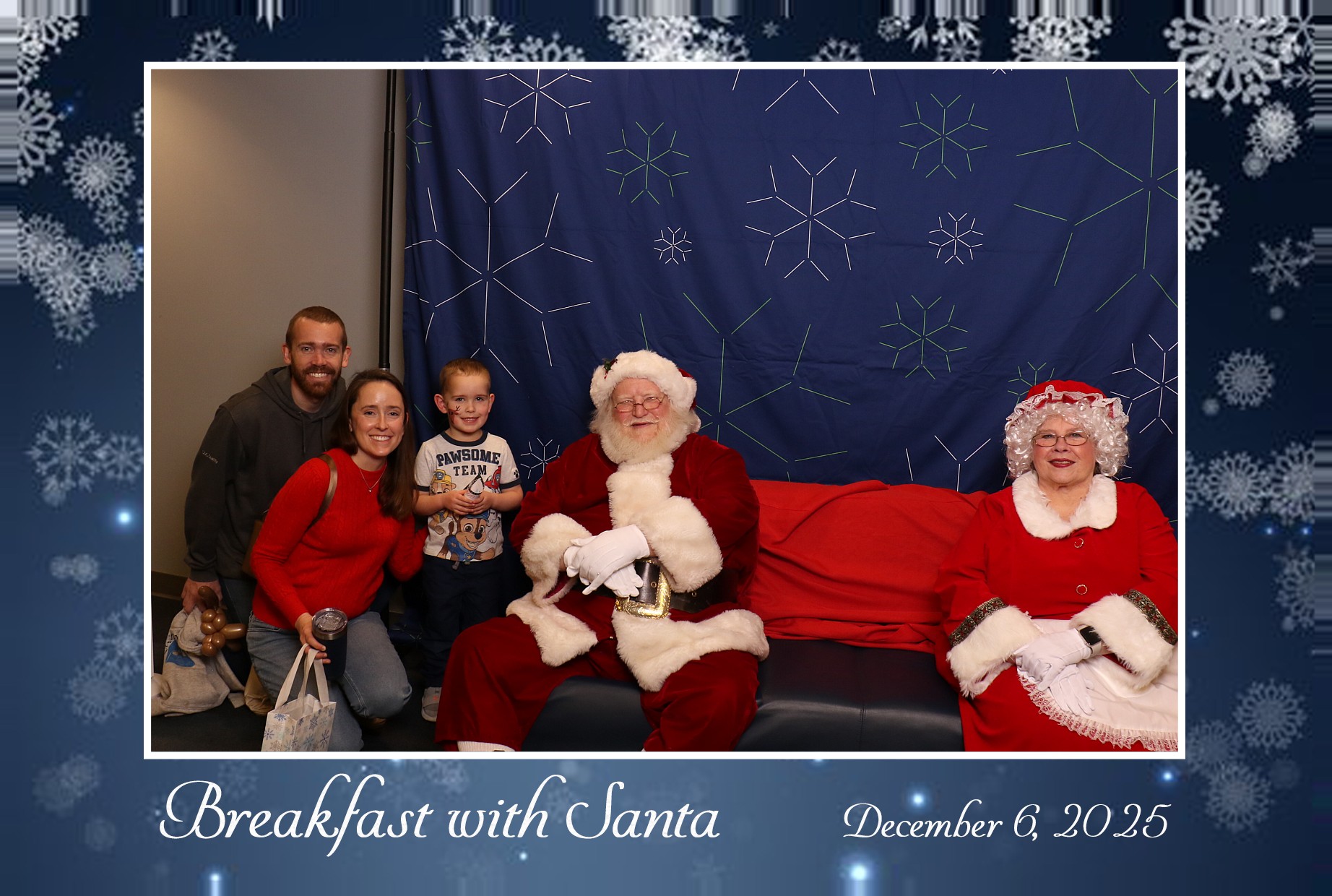 BREAKFAST WITH SANTA | View more photos from the event at gallery.photoboothcincy.com/u/PhotoBoothCincy/BREAKFAST-WITH-SANTA