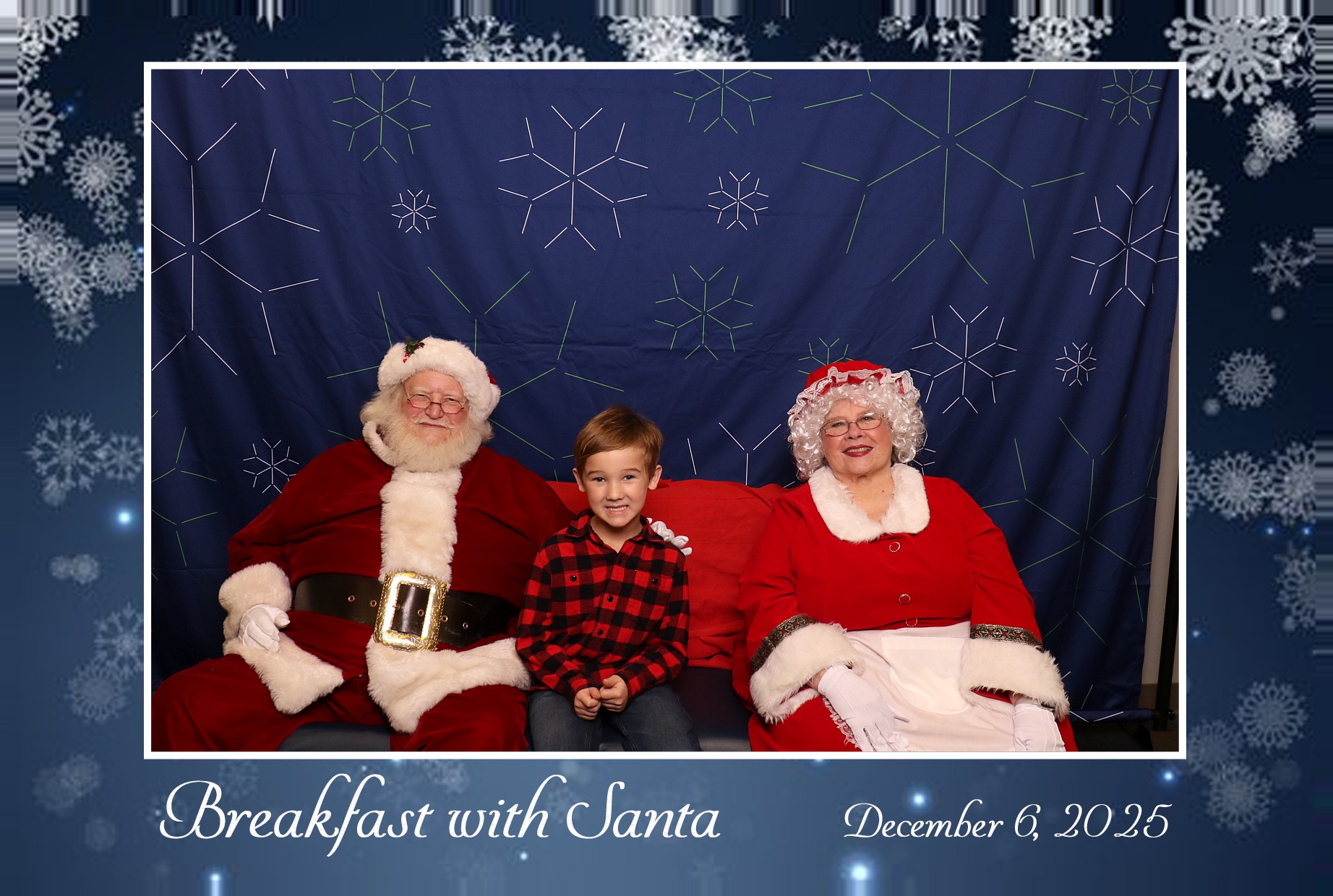 BREAKFAST WITH SANTA | View more photos from the event at gallery.photoboothcincy.com/u/PhotoBoothCincy/BREAKFAST-WITH-SANTA