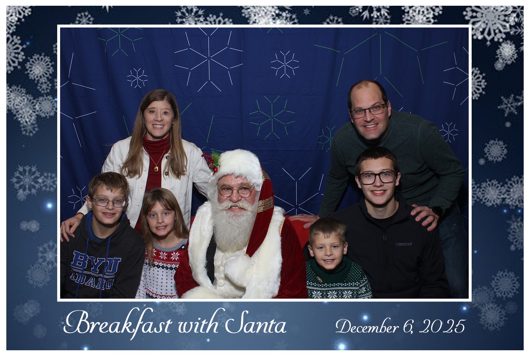 BREAKFAST WITH SANTA | View more photos from the event at gallery.photoboothcincy.com/u/PhotoBoothCincy/BREAKFAST-WITH-SANTA