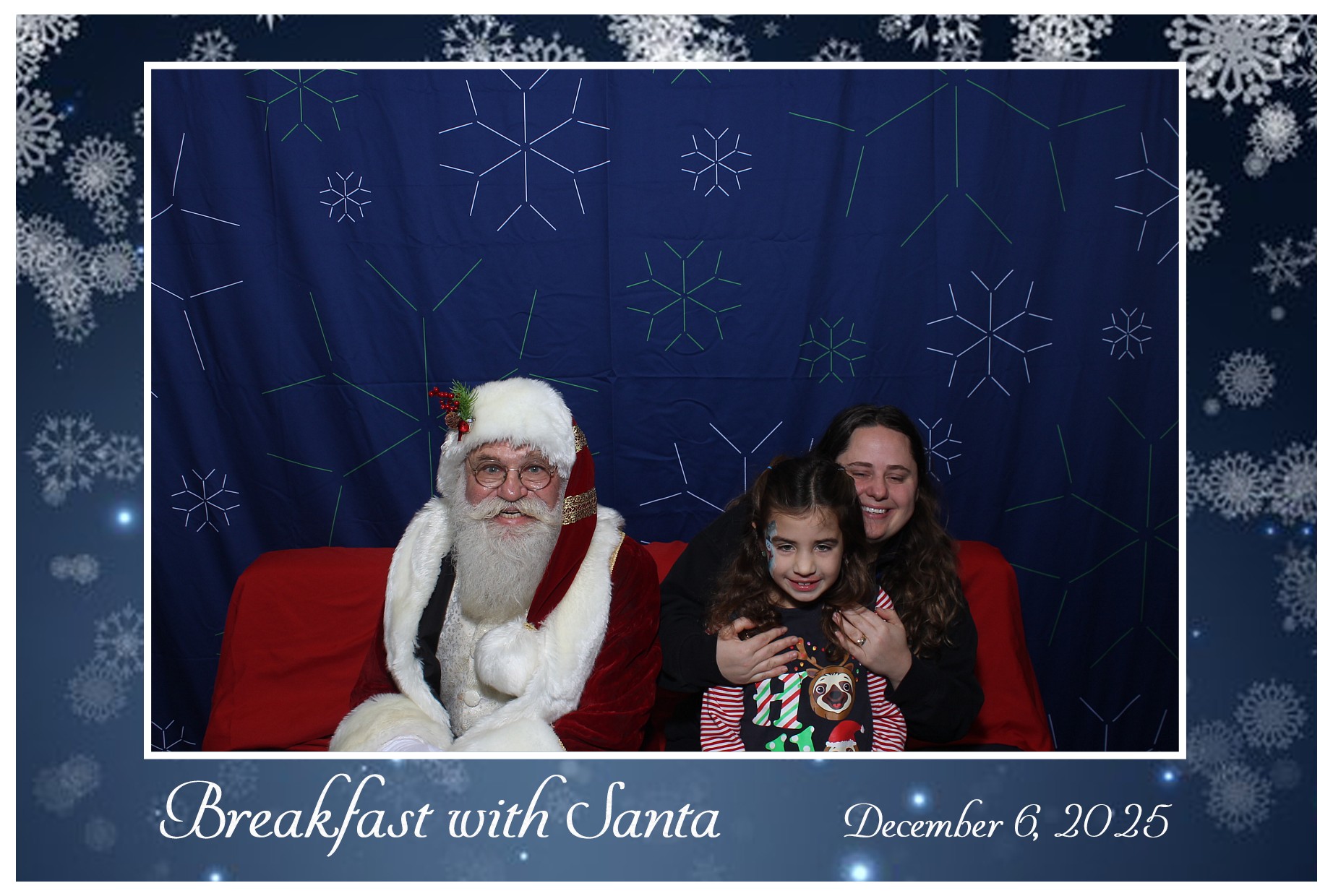 BREAKFAST WITH SANTA | View more photos from the event at gallery.photoboothcincy.com/u/PhotoBoothCincy/BREAKFAST-WITH-SANTA