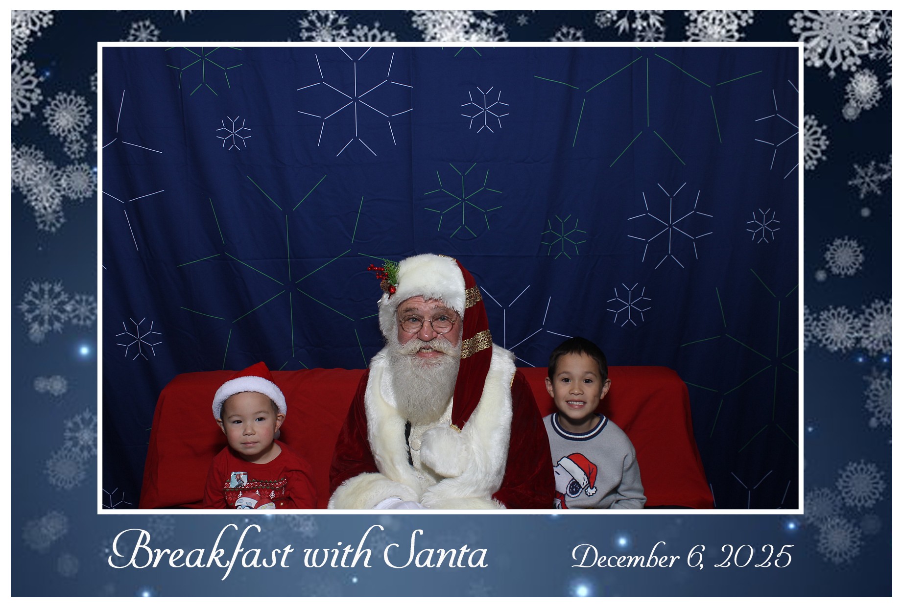 BREAKFAST WITH SANTA | View more photos from the event at gallery.photoboothcincy.com/u/PhotoBoothCincy/BREAKFAST-WITH-SANTA