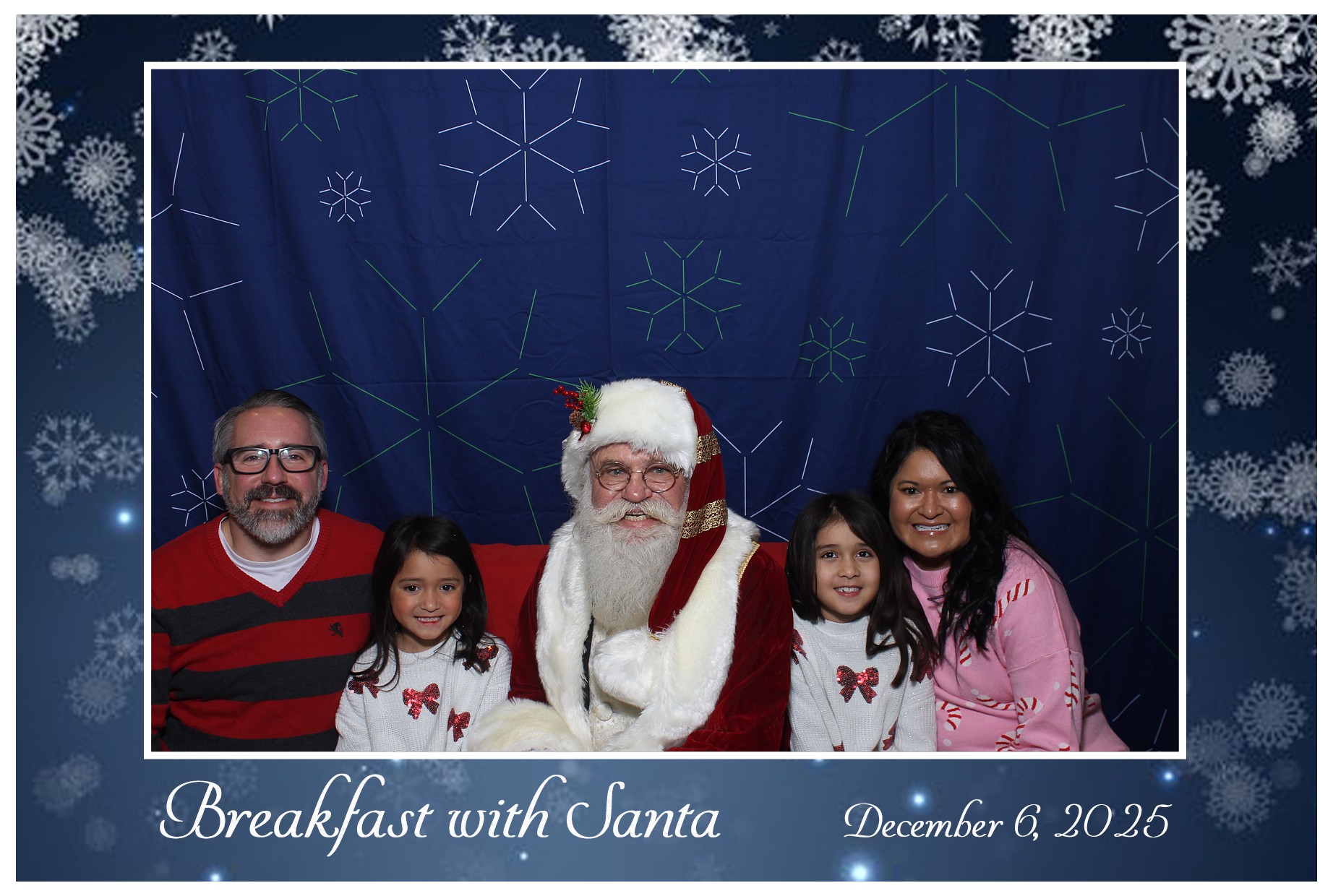 BREAKFAST WITH SANTA | View more photos from the event at gallery.photoboothcincy.com/u/PhotoBoothCincy/BREAKFAST-WITH-SANTA