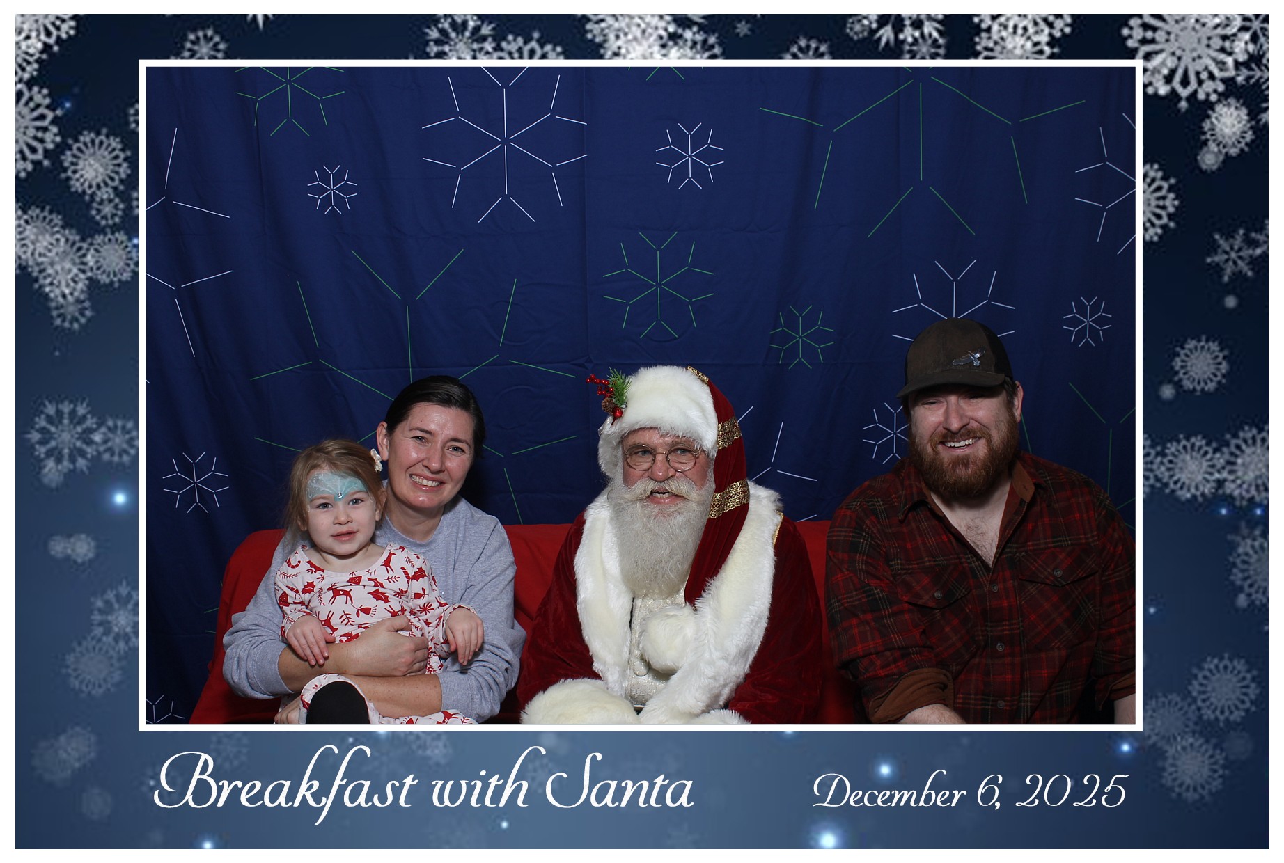 BREAKFAST WITH SANTA | View more photos from the event at gallery.photoboothcincy.com/u/PhotoBoothCincy/BREAKFAST-WITH-SANTA
