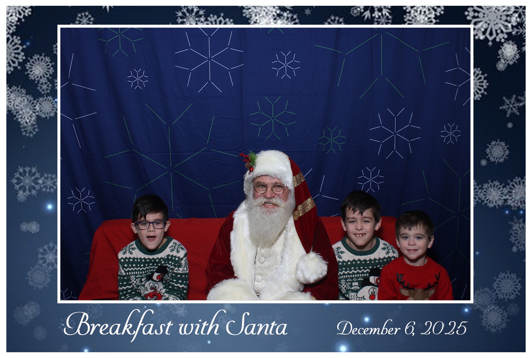 BREAKFAST WITH SANTA | View more photos from the event at gallery.photoboothcincy.com/u/PhotoBoothCincy/BREAKFAST-WITH-SANTA