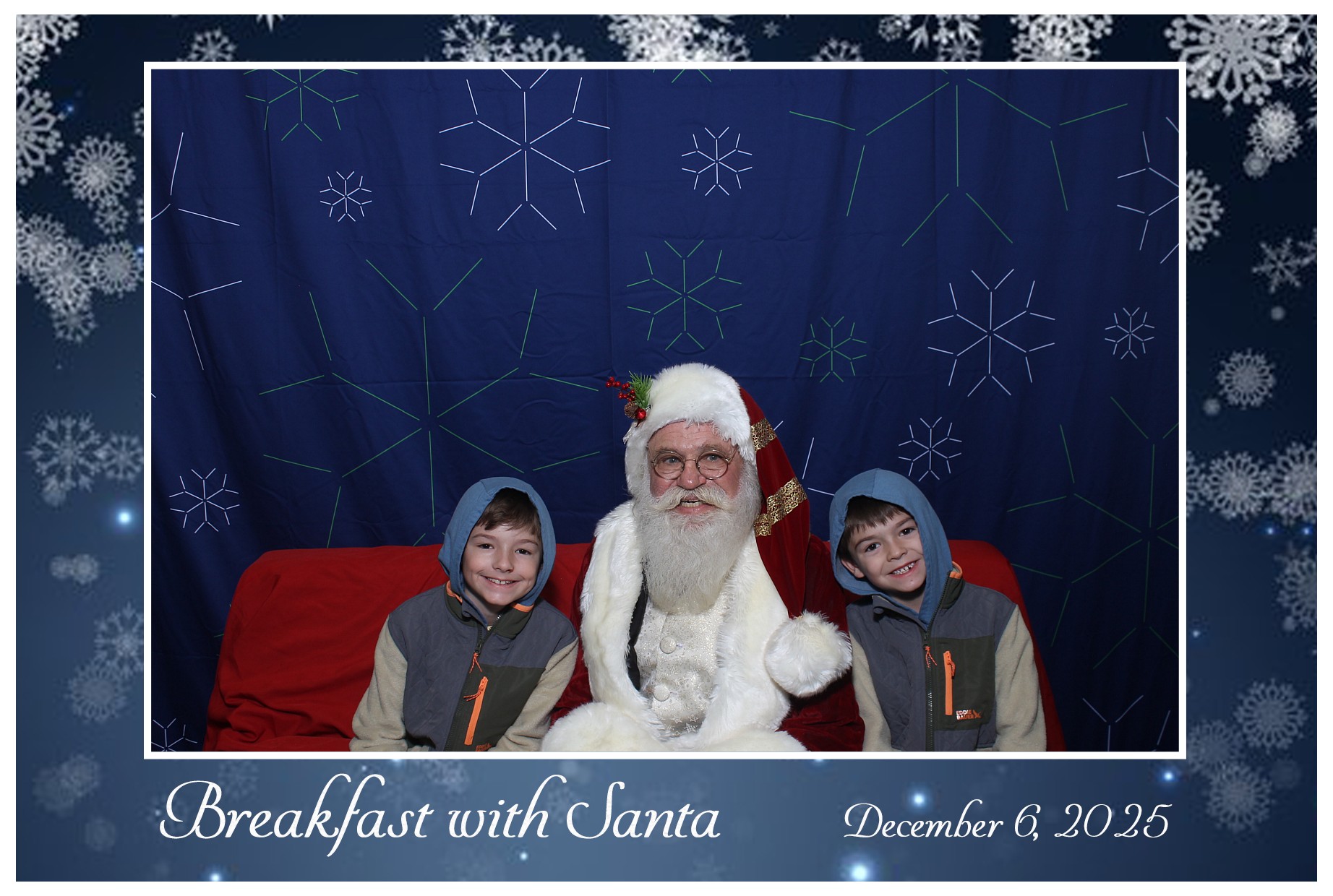 BREAKFAST WITH SANTA | View more photos from the event at gallery.photoboothcincy.com/u/PhotoBoothCincy/BREAKFAST-WITH-SANTA