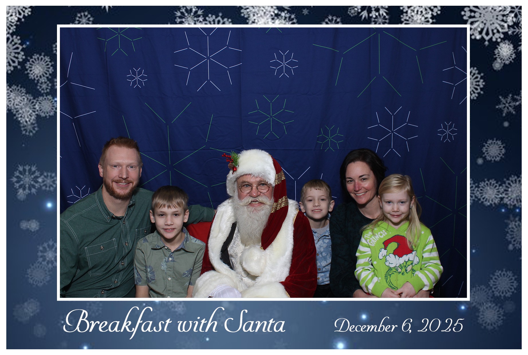 BREAKFAST WITH SANTA | View more photos from the event at gallery.photoboothcincy.com/u/PhotoBoothCincy/BREAKFAST-WITH-SANTA