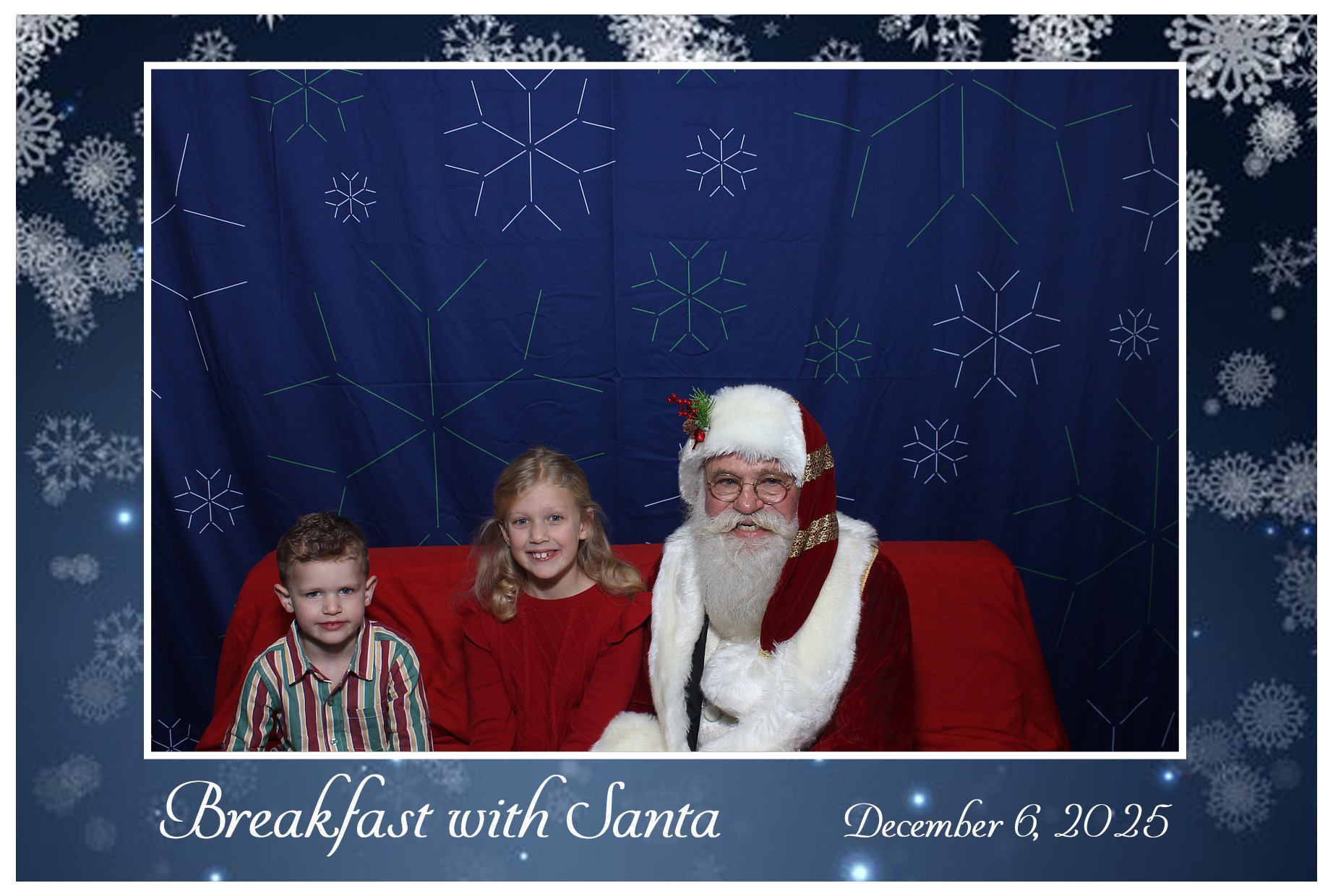 BREAKFAST WITH SANTA | View more photos from the event at gallery.photoboothcincy.com/u/PhotoBoothCincy/BREAKFAST-WITH-SANTA