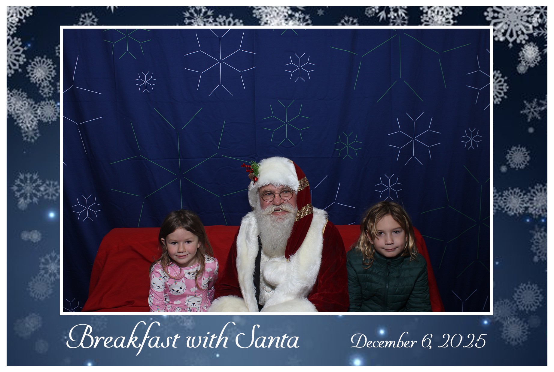 BREAKFAST WITH SANTA | View more photos from the event at gallery.photoboothcincy.com/u/PhotoBoothCincy/BREAKFAST-WITH-SANTA