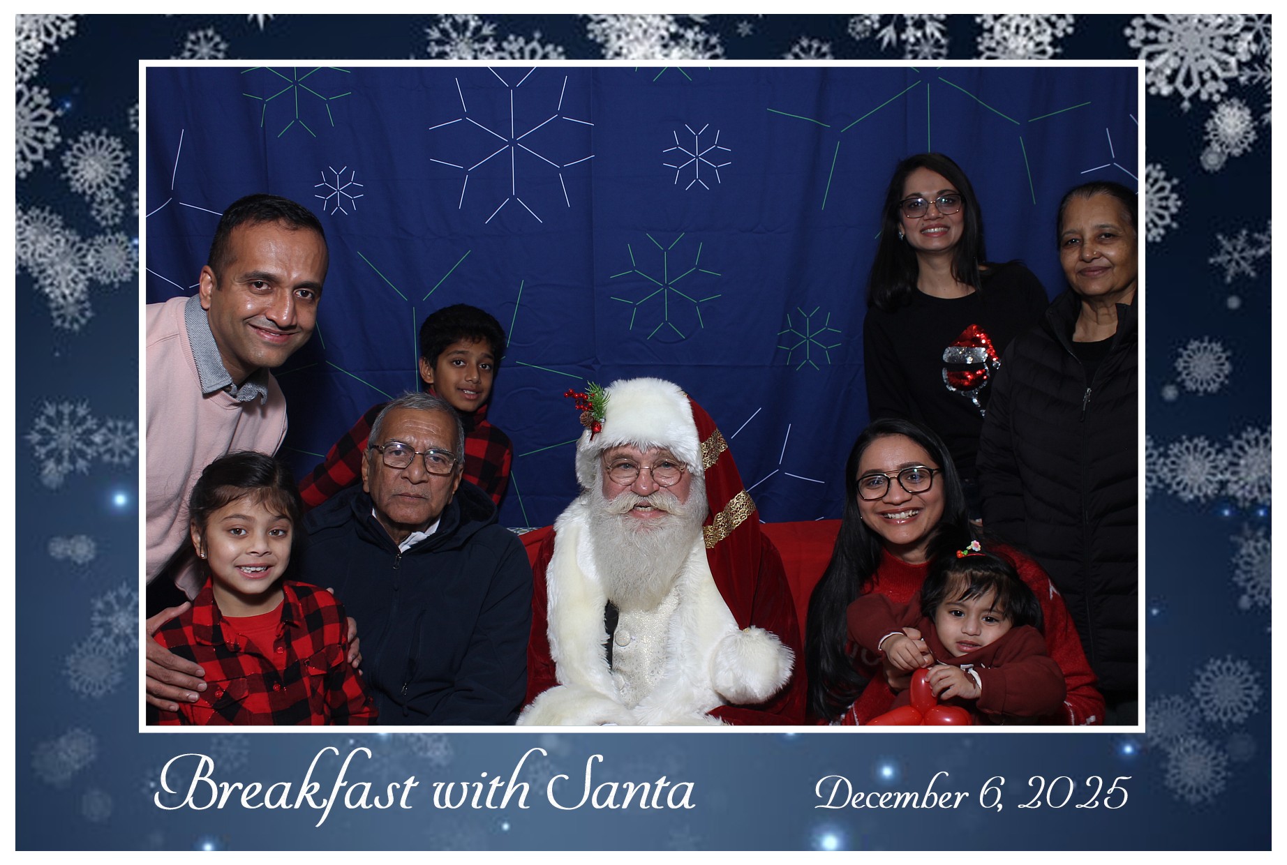 BREAKFAST WITH SANTA | View more photos from the event at gallery.photoboothcincy.com/u/PhotoBoothCincy/BREAKFAST-WITH-SANTA