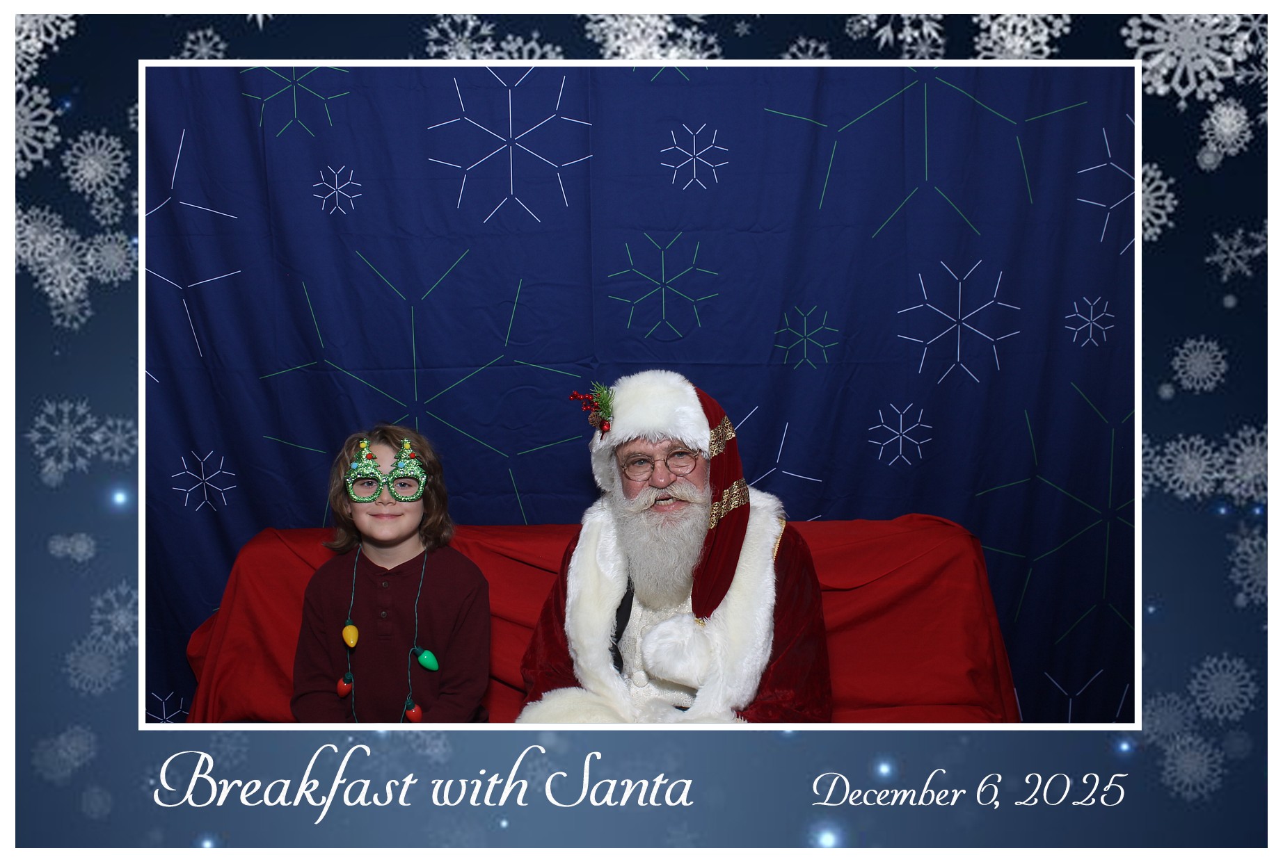BREAKFAST WITH SANTA | View more photos from the event at gallery.photoboothcincy.com/u/PhotoBoothCincy/BREAKFAST-WITH-SANTA
