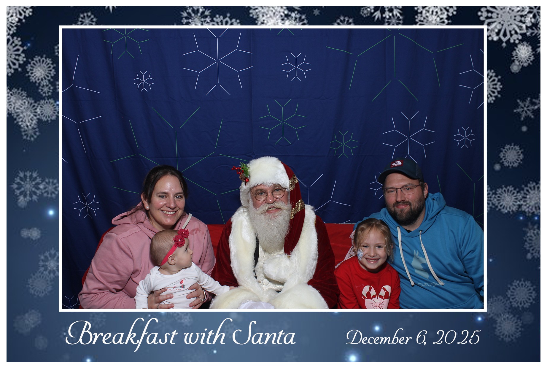 BREAKFAST WITH SANTA | View more photos from the event at gallery.photoboothcincy.com/u/PhotoBoothCincy/BREAKFAST-WITH-SANTA
