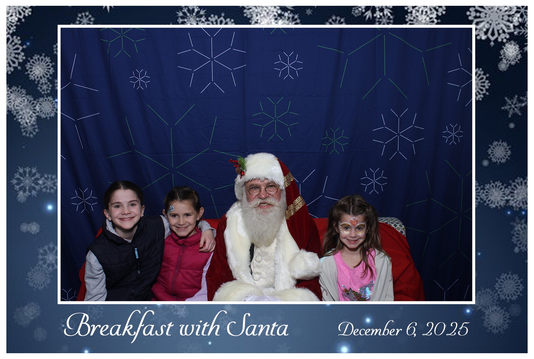 BREAKFAST WITH SANTA | View more photos from the event at gallery.photoboothcincy.com/u/PhotoBoothCincy/BREAKFAST-WITH-SANTA